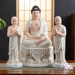 พระพุทธเจ้าและพระอัครสาวก พระมหากัสสปะและพระอานนท์ งานกระเบื้องฮกเกี้ยน สีขาวขลิบทอง