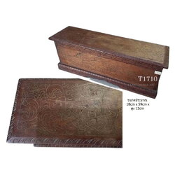 หีบหรือกล่องไม้สักงานเก่า ตอกลายเส้นทองเหลือง-BPT1710-