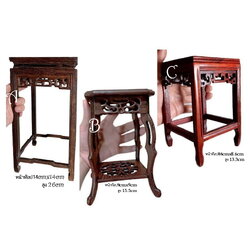 กี๋ทรงสูงหรือโต๊ะสำหรับวางของตั้งโชว์เล็กๆ