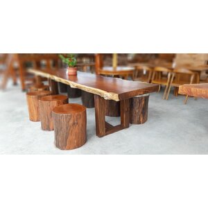 18. โต๊ะประชุมขนาดใหญ่ เเละโต๊ะไม้เเผ่นเดียว