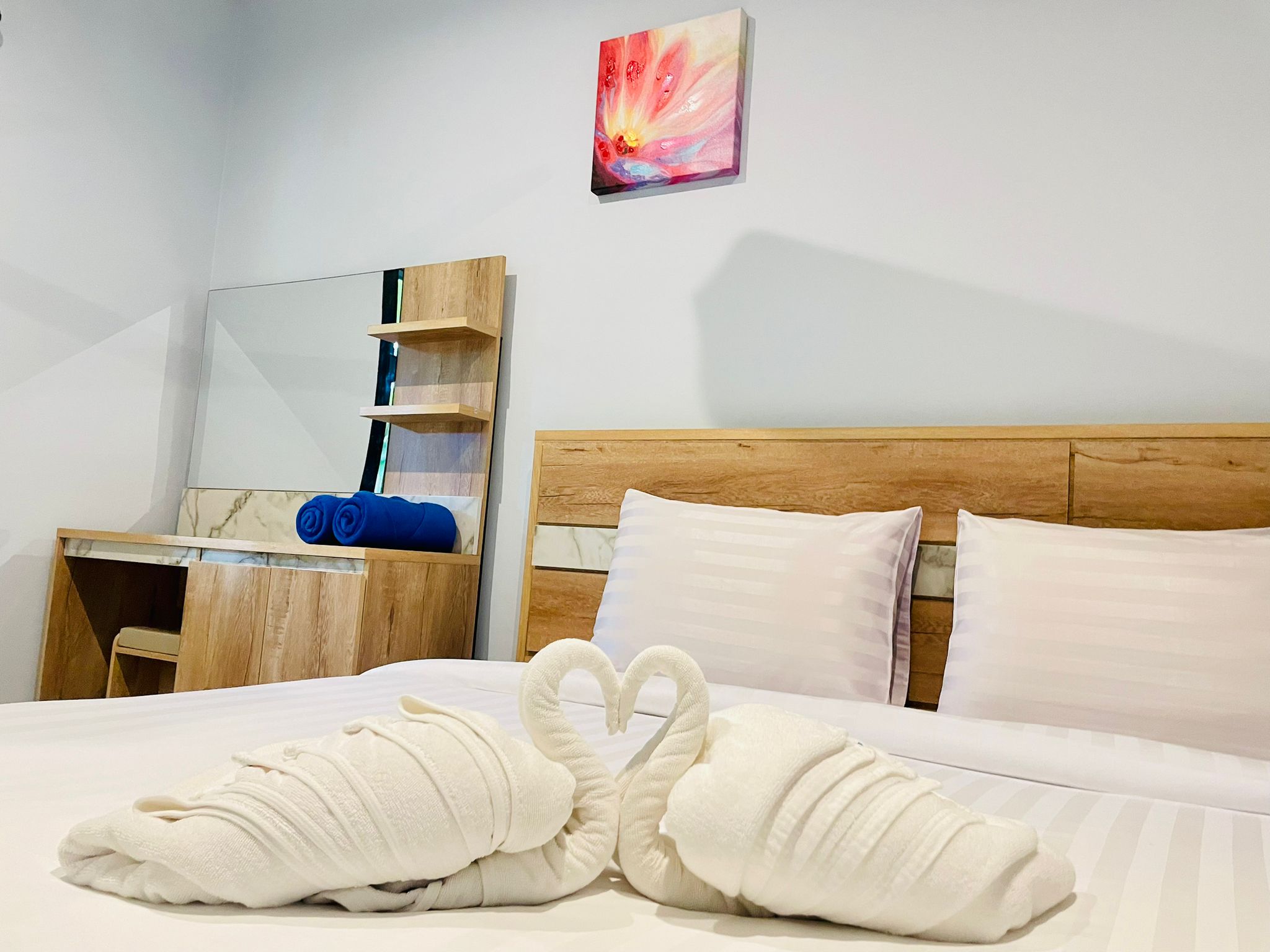 For Rent : Kata, 2-Storey Twin House, 3 bedrooms 3 bathrooms