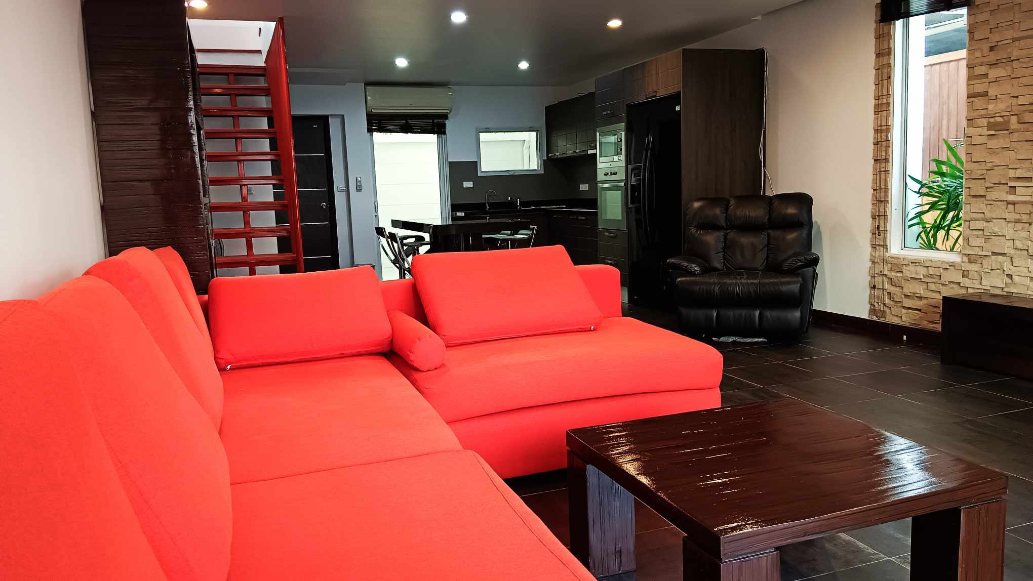 For Rent : Thalang, Townhome Modern Style , 3 bedrooms 2 bathrooms