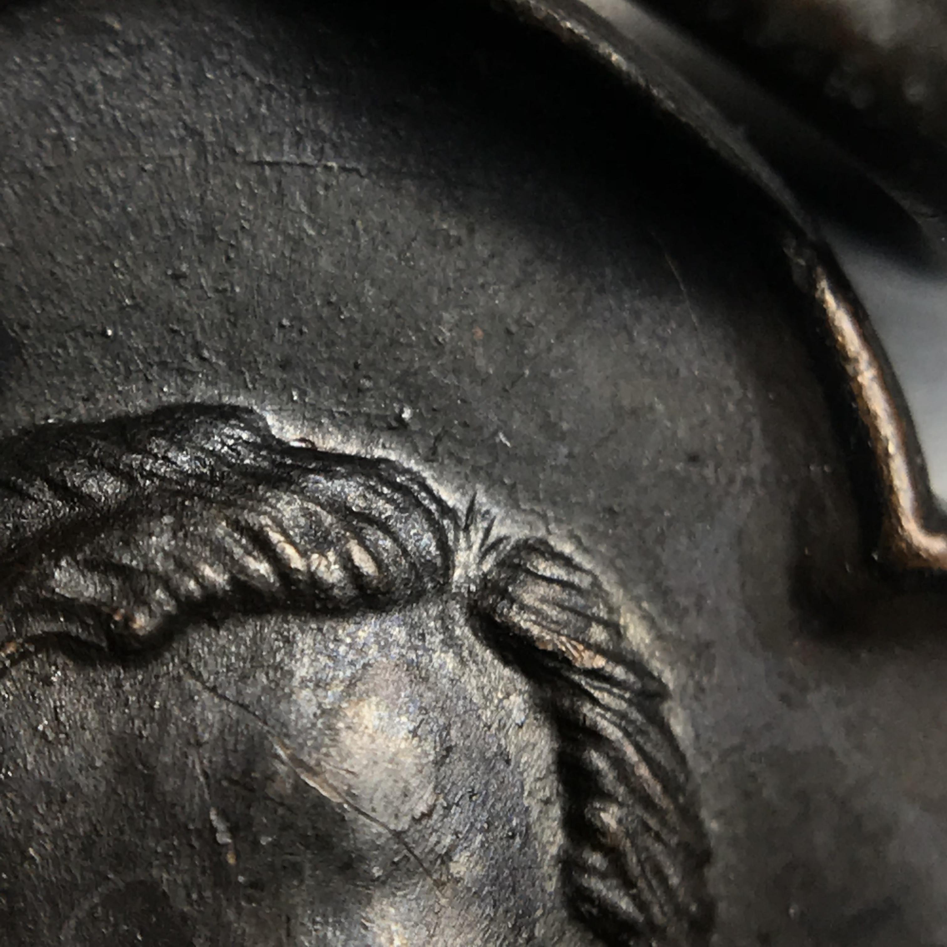 เหรียญ ร.9 ทรงเฉลิมพระชนมพรรษาครบ 4 รอบ ปี2518 (เนื้อทองแดงบล็อกวงเดือนล่าง)หายากนิยมที่สุด