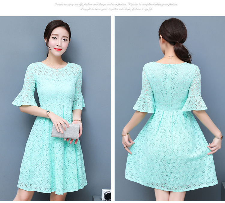 ชุดเดรสสั้นผ้าลูกไม้สีเขียวมิ้น แขนสามส่วน กระโปรงทรงเอ สวยหวาน