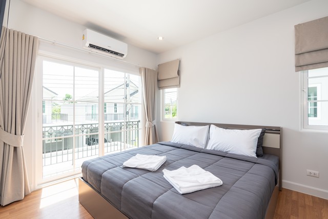 For Rent : Pakhlok, 2-Story Twin House, 3 bedrooms 3 bathrooms