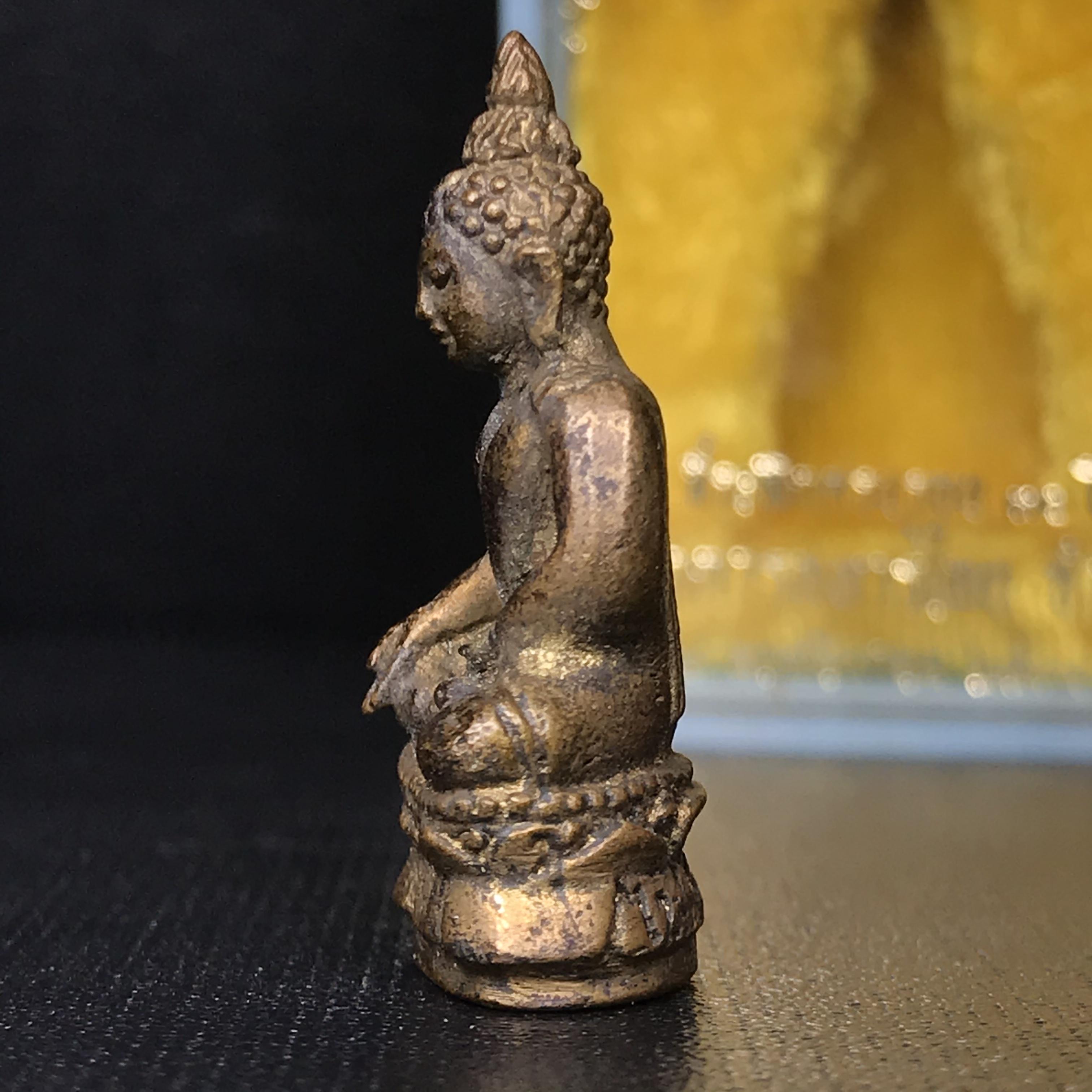 พระกริ่งไพรีพินาศ วัดบวรนิเวศ ปี2530 เนื้อทองผสม ที่ระลึกครบรอบ30ปี ธนาคารทหารไทย (มีส่วนผสมของชนวนเก่าของไพรีพินาศรุ่นแรก)อานุภาพยิ่งใหญ่ กำราบศัตรูพ่ายสิ้น พระไพรีพินาศ