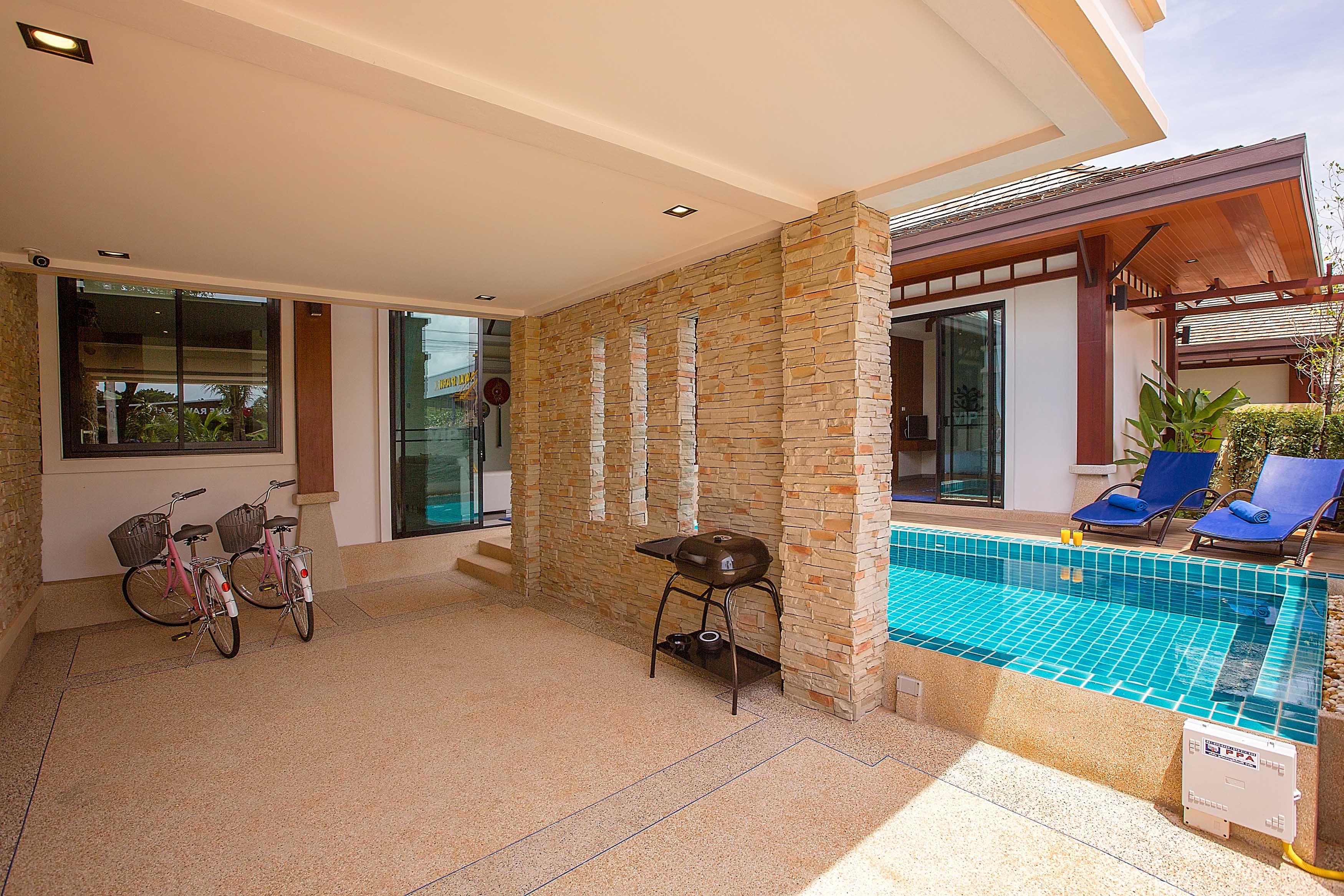For Rent : Rawai VIP Luxury Villa 2 Bedrooms 2 Bathroom, Walk distance to the beach
