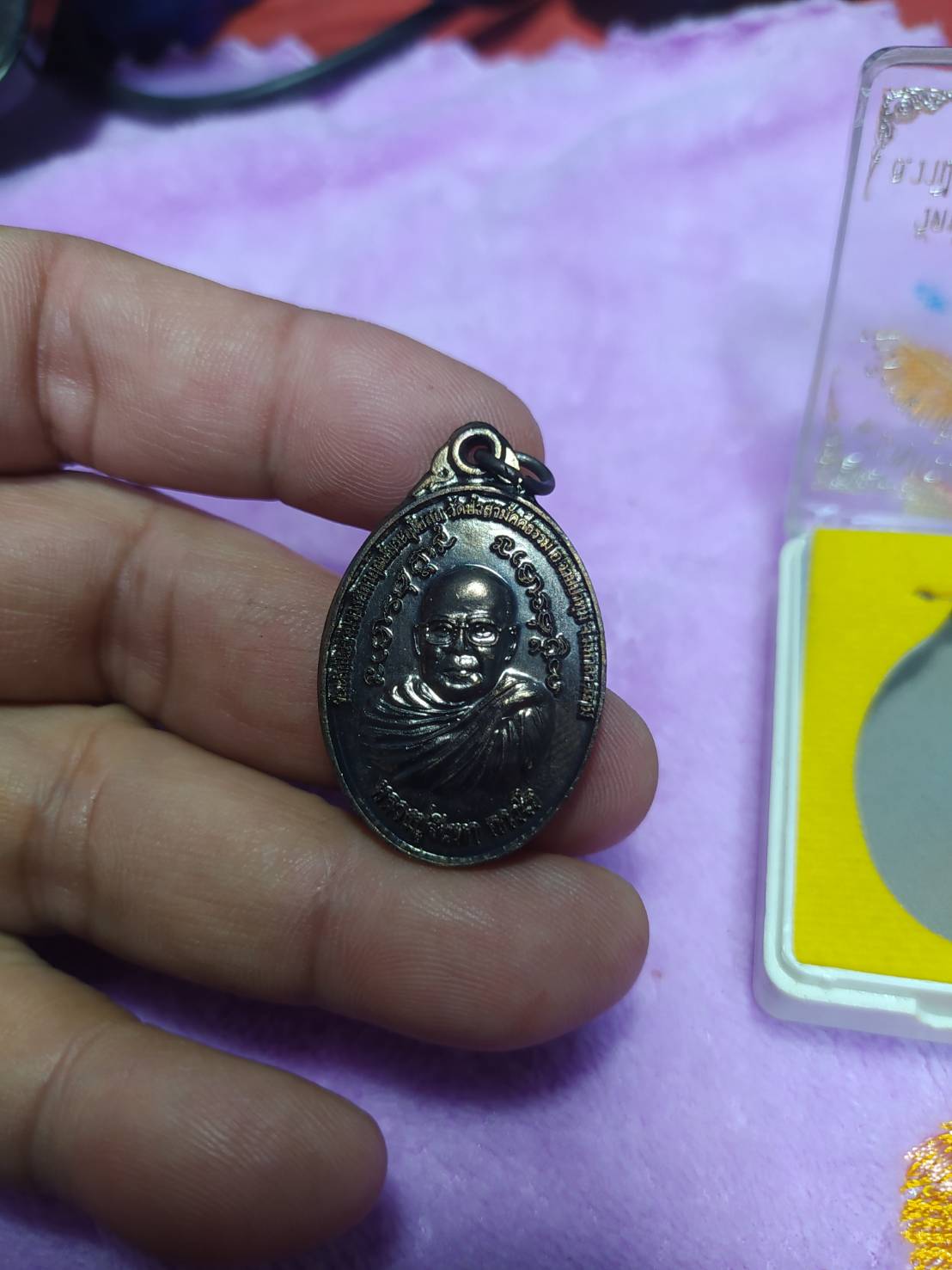 พระพุทธประทานพร ที่ระลึกงานวางศิลาฤกษ์สร้างอุโบสถ วัดป่าสามัคคีธรรม อ.วาปีปทุม จ.มหาสารคาม 2556