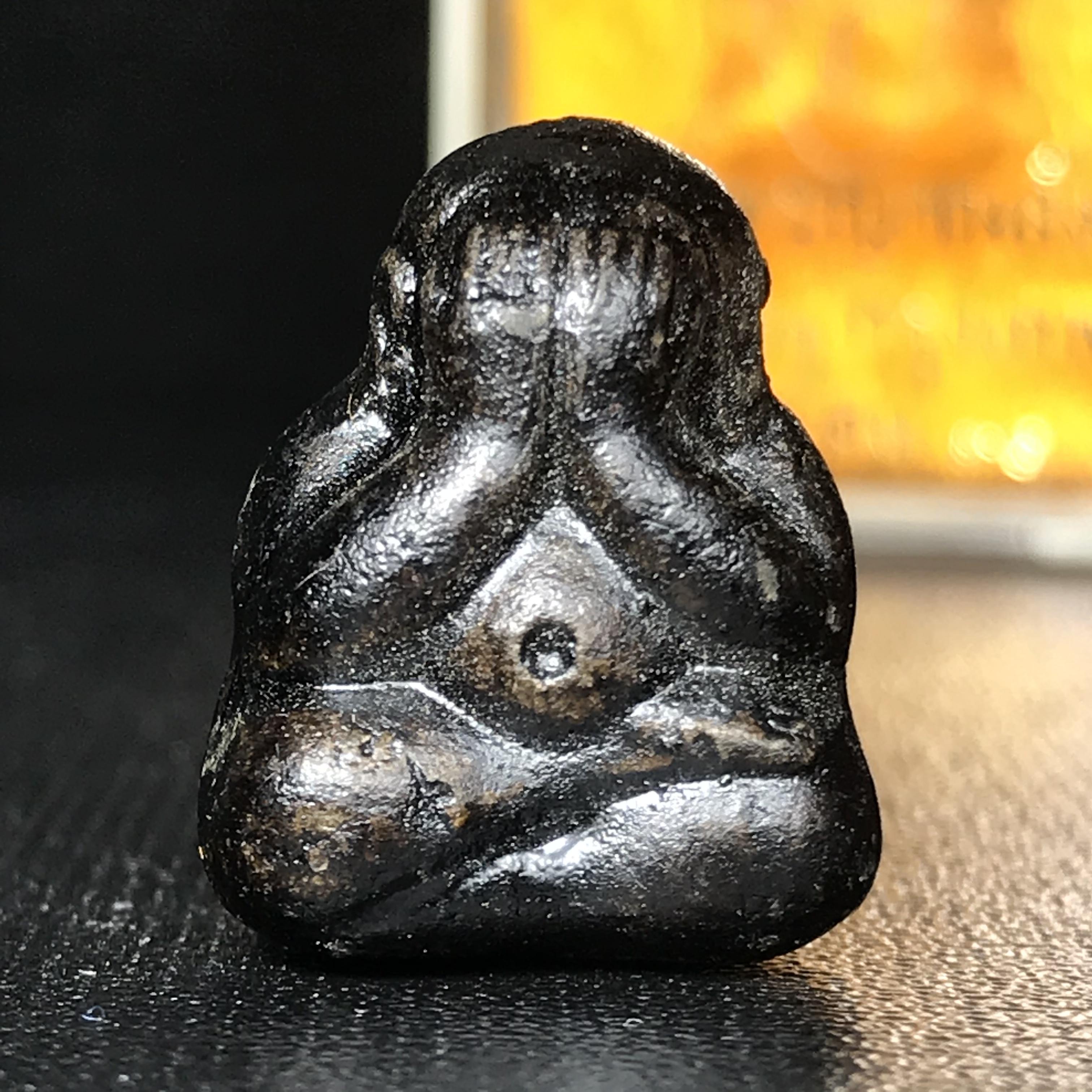 พระปิดตานำโชค สมเด็จพระญาณสังวร วัดบวรนิเวศวิหาร กรุงเทพ ปี2531(เจริญก้าวหน้า มีโชคลาภ การค้าเจริญรุ่งเรื่อง แคล้วคลาดปลอดภัย)