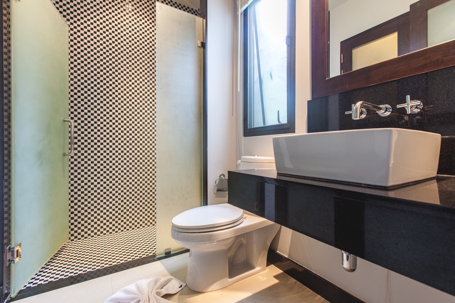 For Sales/Rent : Tropical 2 bed room pool villa Rawai beach Phuket