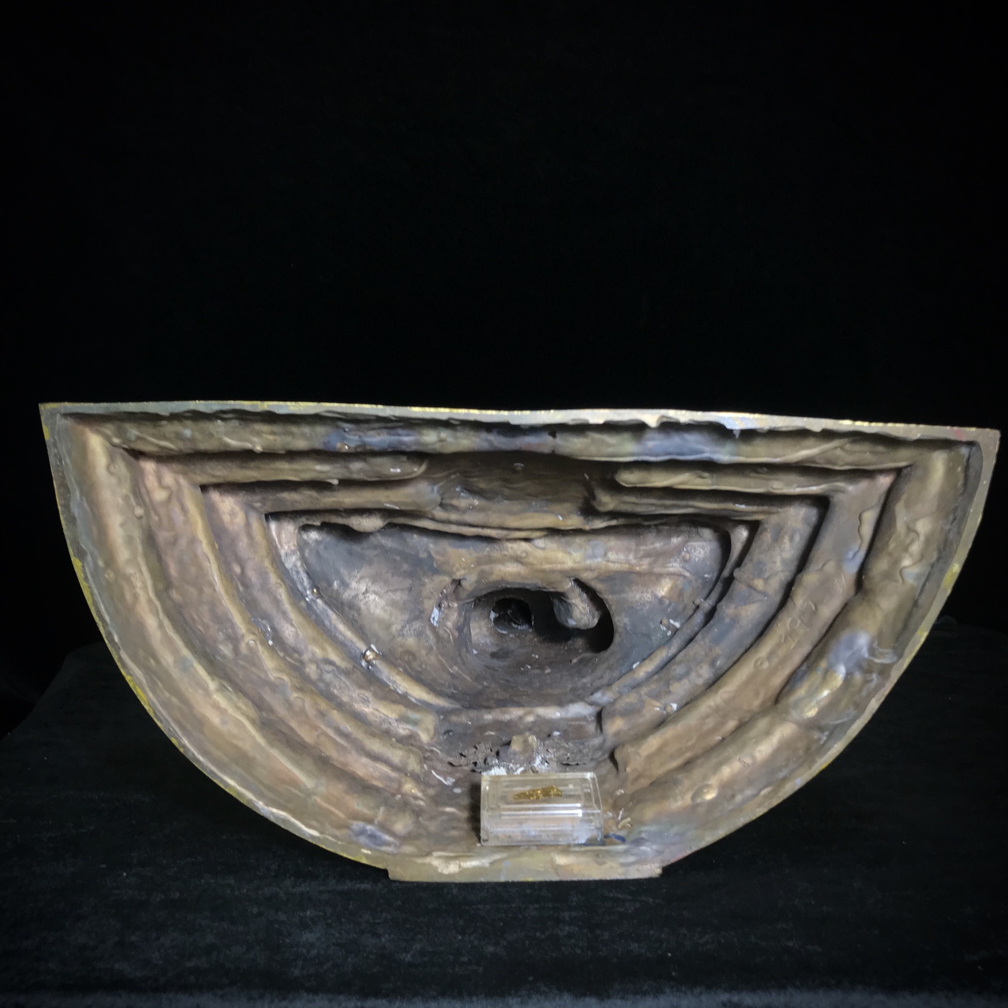 พระพุทธโสธร ทองประทาน คุ้มเกล้าฯ ปวงประชา ภปร.(ใต้ร่มพระบารมี คุ้มเกล้า) 60ปี โรงพยาบาลภูมิพลฯ พ.ศ.2552 เนื้อโลหะบรอนซ์ ลงรักปิดทอง(ขนาดบูชาหน้าตัก 9 นิ้ว)บรรจุมวลสาร“ทองคำศักดิ์สิทธิ์”ที่ปิดองค์หลวงพ่อมากว่า 100 ปี ตอกโค๊ดหมายเลข ๑๕๘(1 ใน 2000 องค์)หายาก