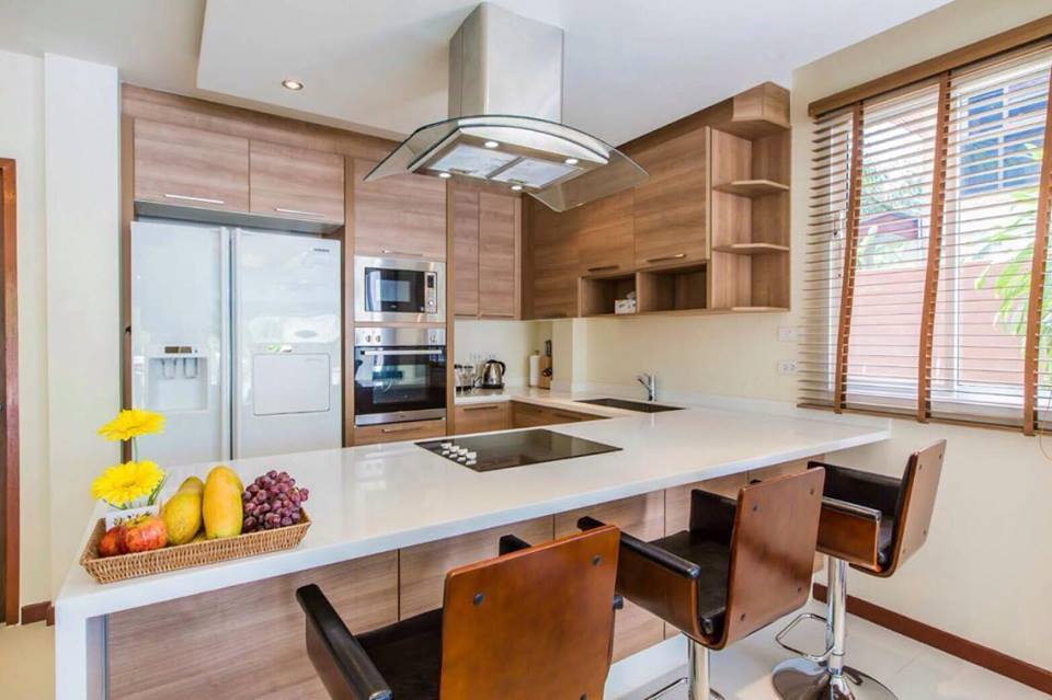 For Rent : Rawai, Luxury Private Pool villa 4 bedrooms.