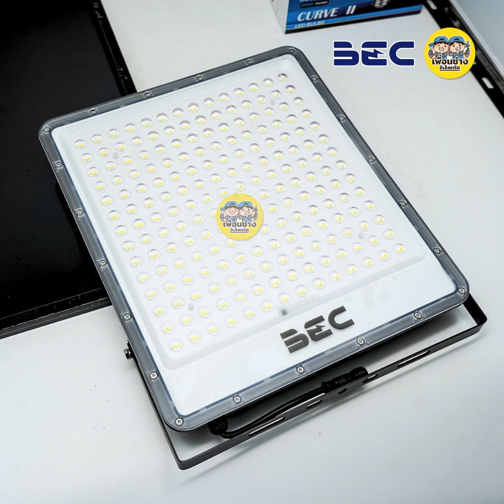 BEC ฟลัดไลท์ LED โซล่าเซลล์ รุ่น APOLLO 100w 200w 300w 400w 500w แสงขาว กันน้ำ IP65 โคมไฟ สปอร์ตไลท์