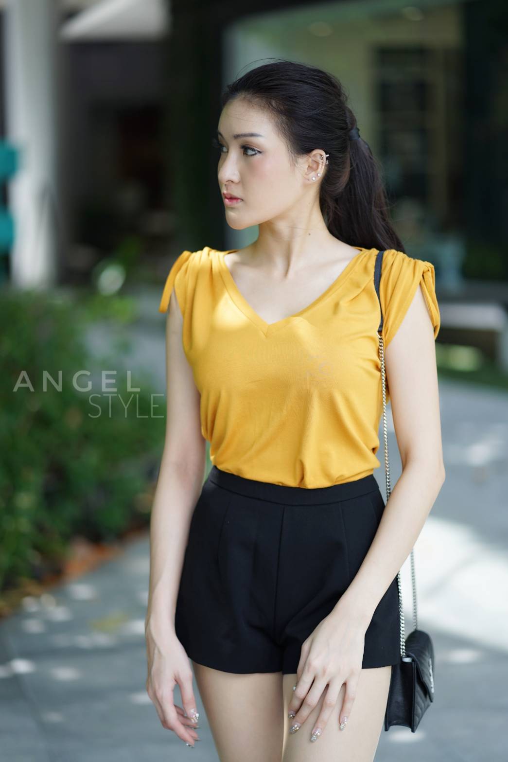 ไหล่รูด