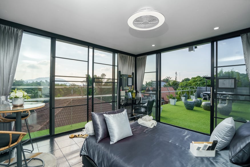 For Sales : Rawai, Luxury Private Pool Villa, 7 bedrooms 7.5 bathrooms, 450 sqm.