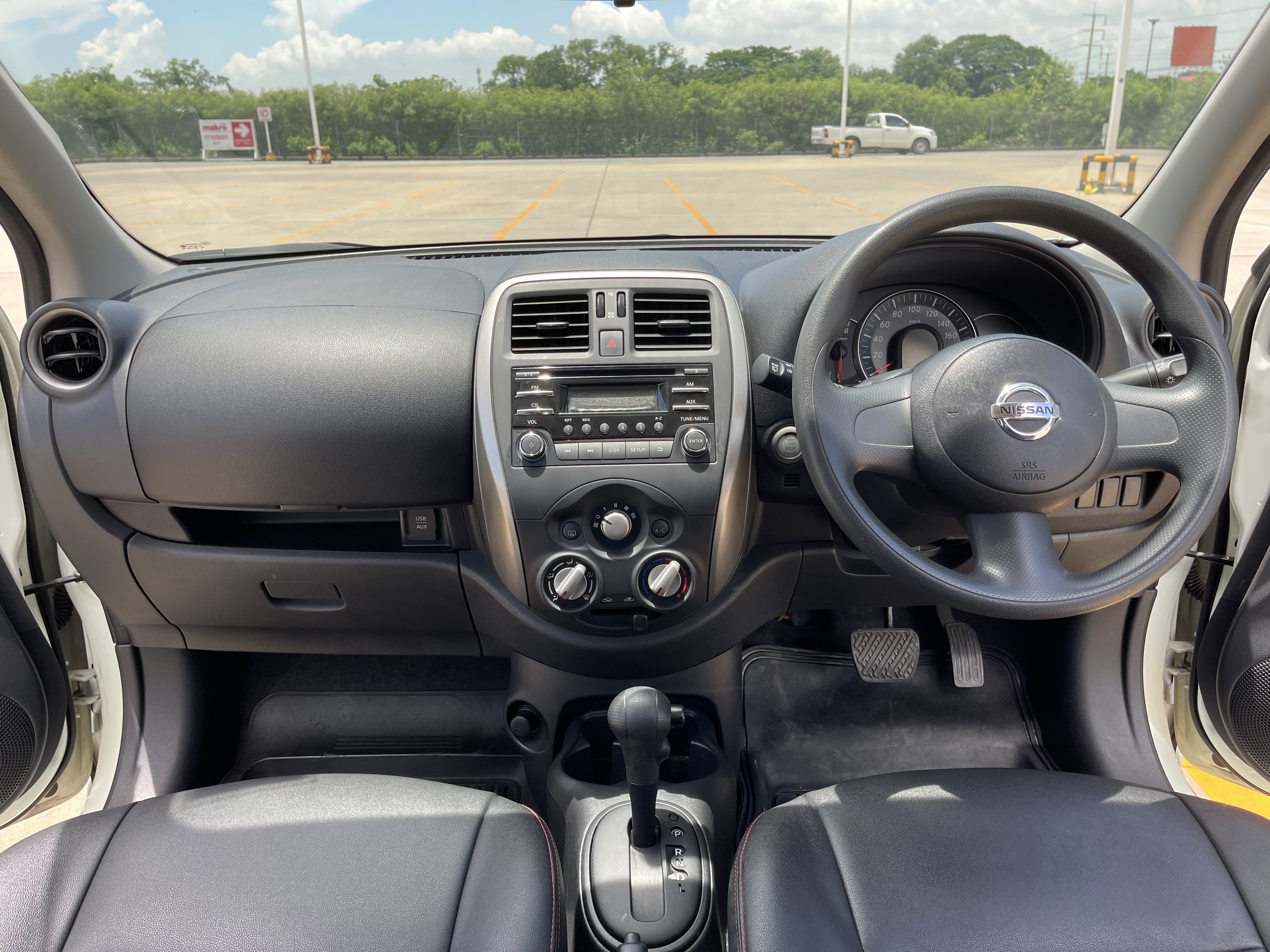 Nissan March 1.2 EL At 2016 ขาวมุก