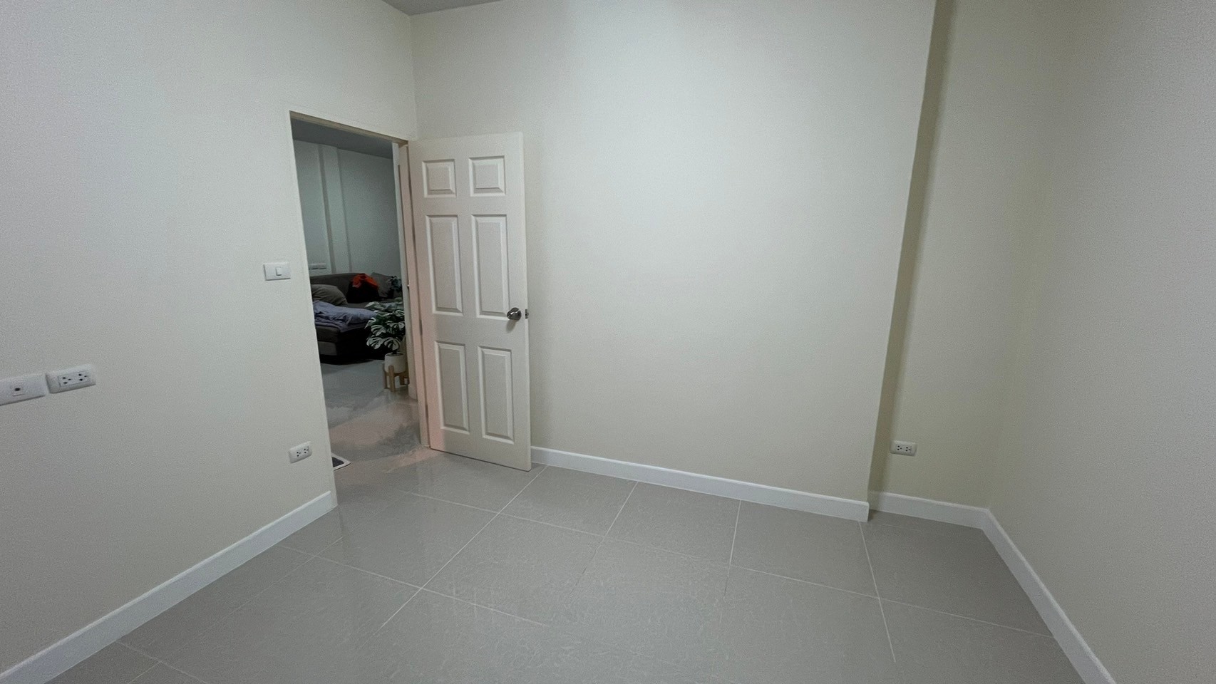 For Rent : Wichit, One-story semi-detached house, 3 bedrooms 2 bathrooms