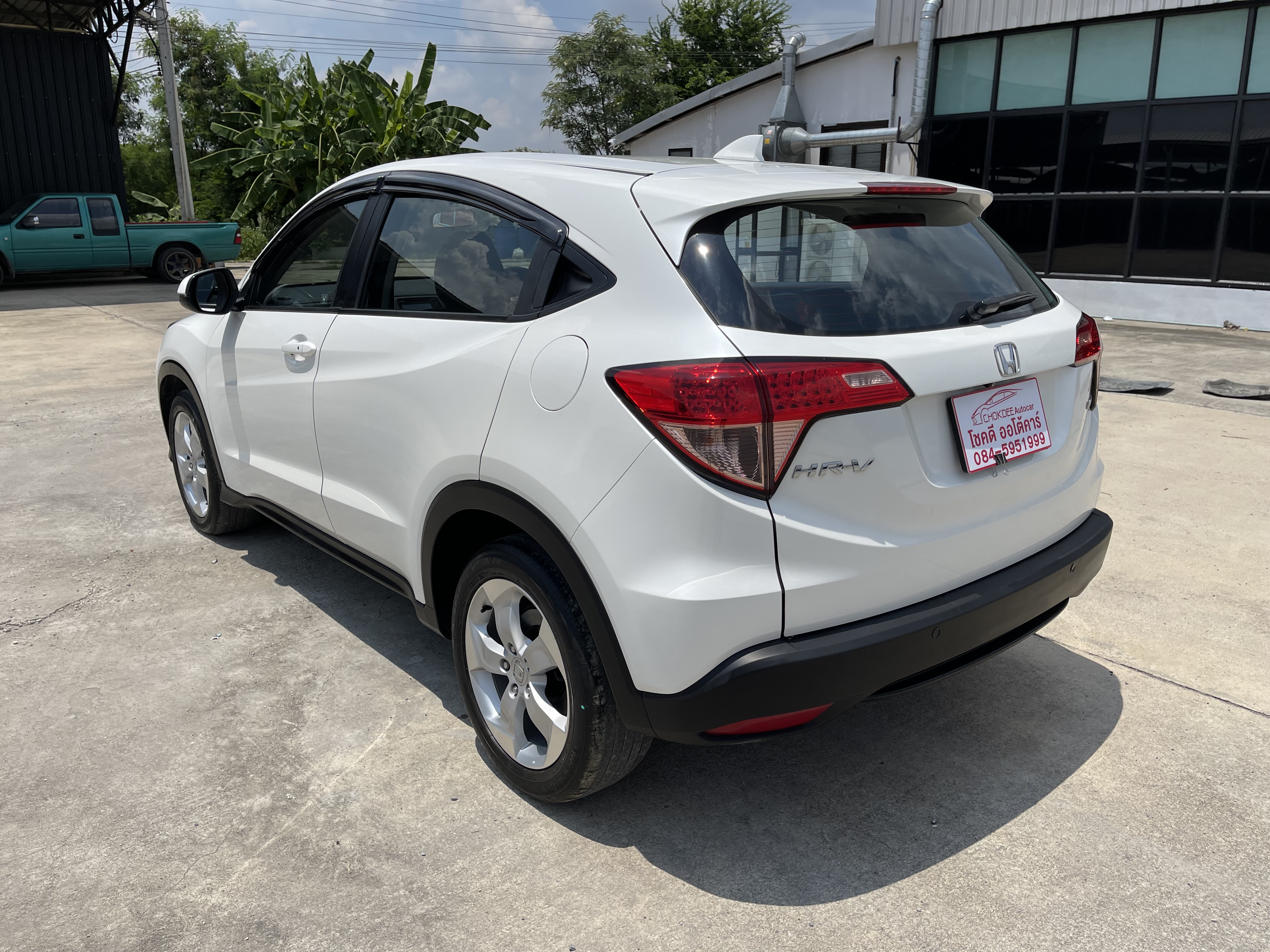 Honda Hrv 1.8 E At 2015 ขาวมุก