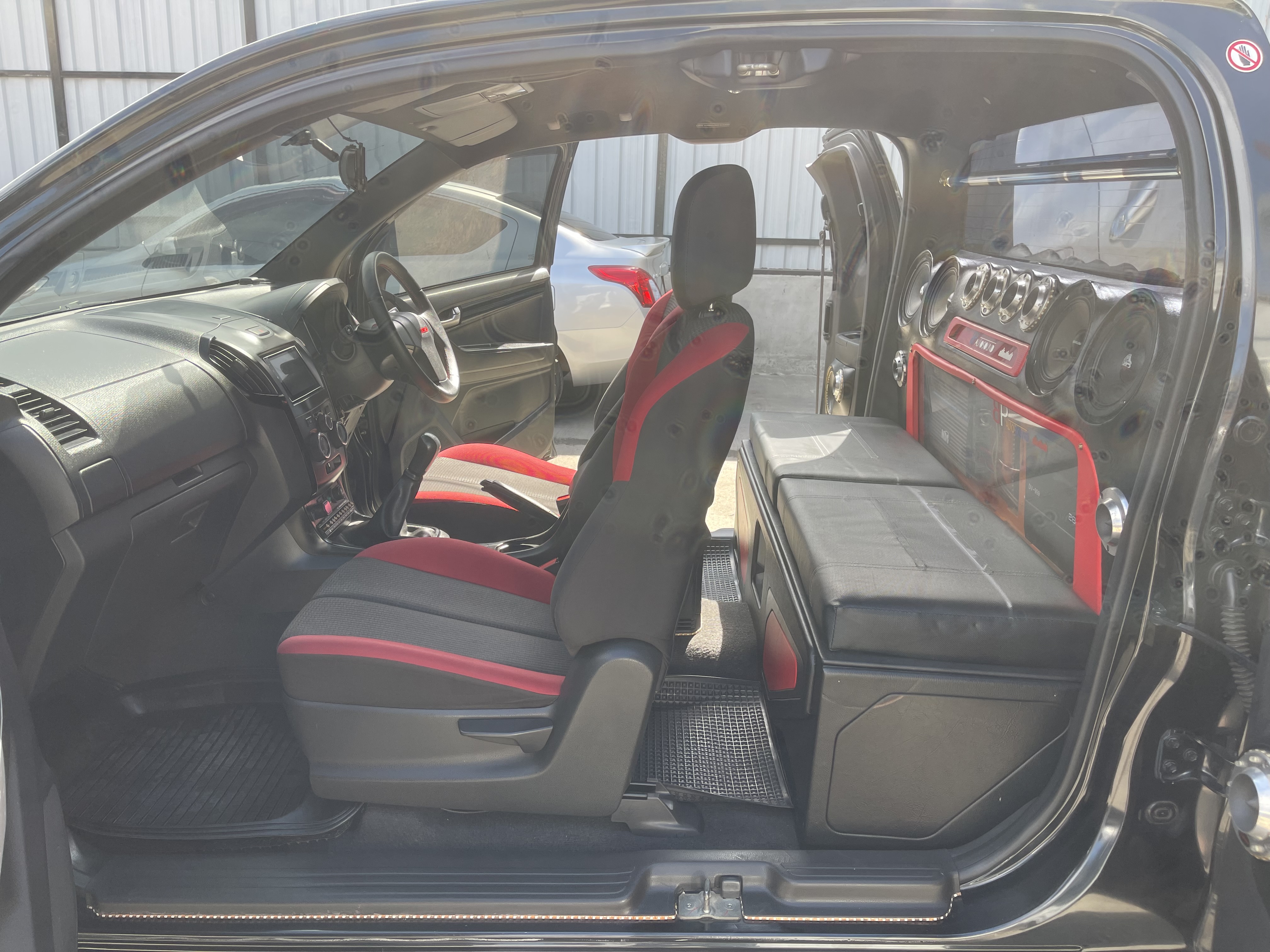 Isuzu Dmax All New Cab 2.5 Vgs Z X-Series 2013 ดำ