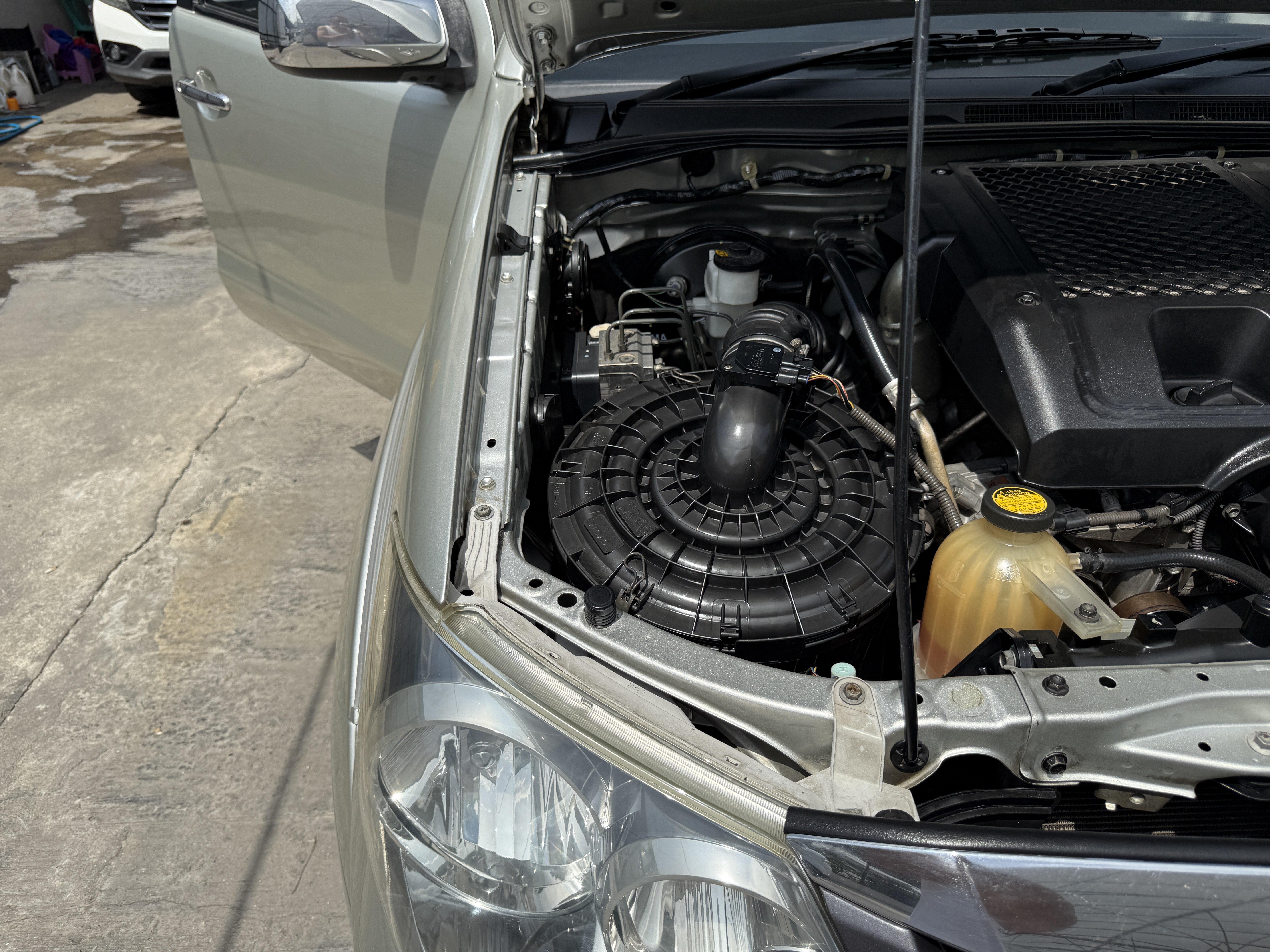 Toyota Fortuner 3.0 V 4WD At 2007 เงิน