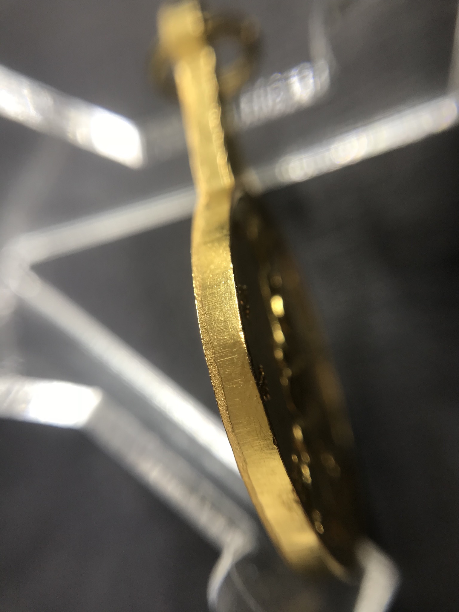 เหรียญพระชัยหลังช้าง หลัง สก. ปี 2535 เนื้อทองคำ(15กรัม)พร้อมกล่อง พิธีใหญ่ สภาพสวยเดิมๆ หายากมาก