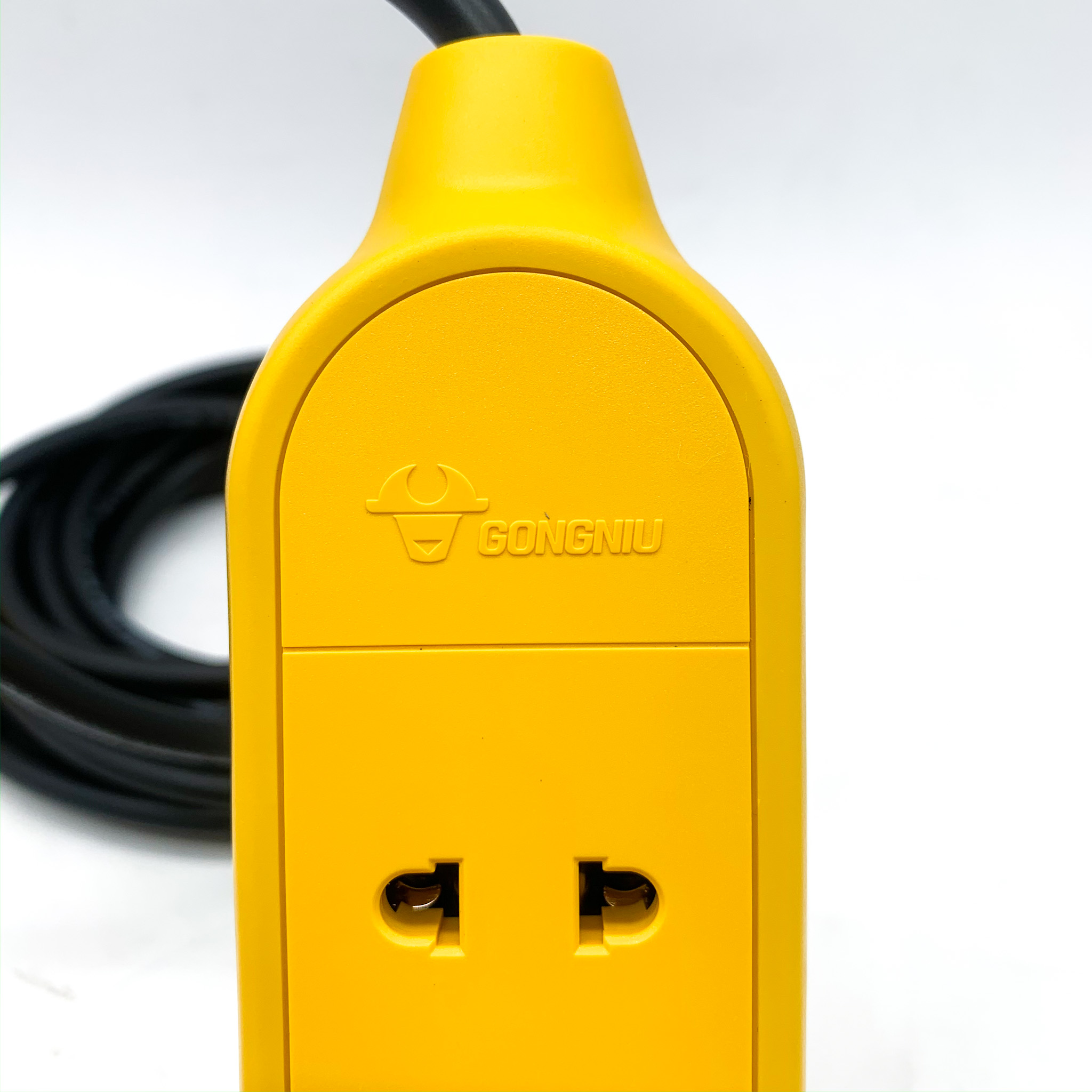 GONGNIU รางปลั๊กไฟ รุ่นตกไม่แตกพร้อมสาย ปลั๊กพ่วง ปลั๊กไฟ(ไม่มีสาย เฉพาะปลั๊ก)