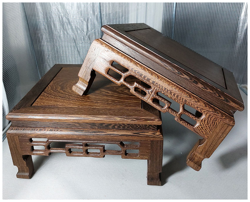 ฐานไม้ หรือกี๋สี่เหลี่ยมจัตุรัส 18.3cm ตัวละ