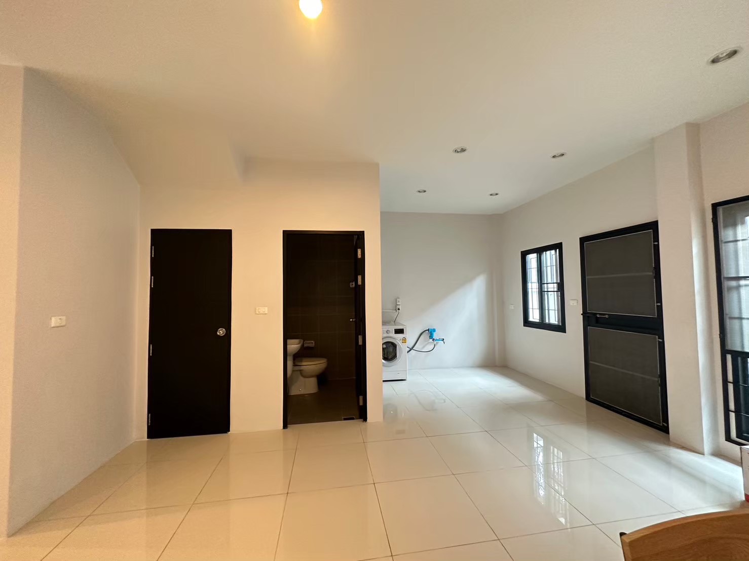 For Rent : Town home near Super Cheap Market, 3 Bedroom 3 Bathroom