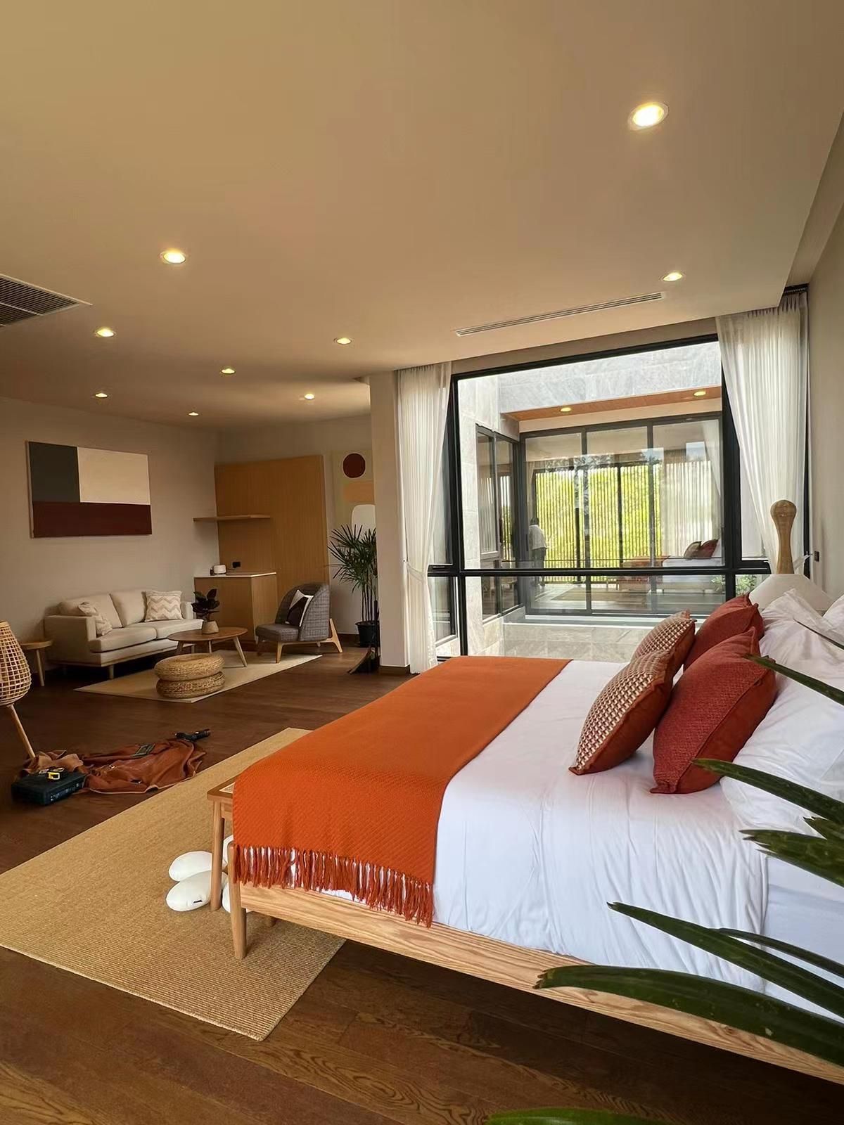 For Sale : Chalong, Luxury Private Pool Villas, 4 bedrooms 5 bathrooms