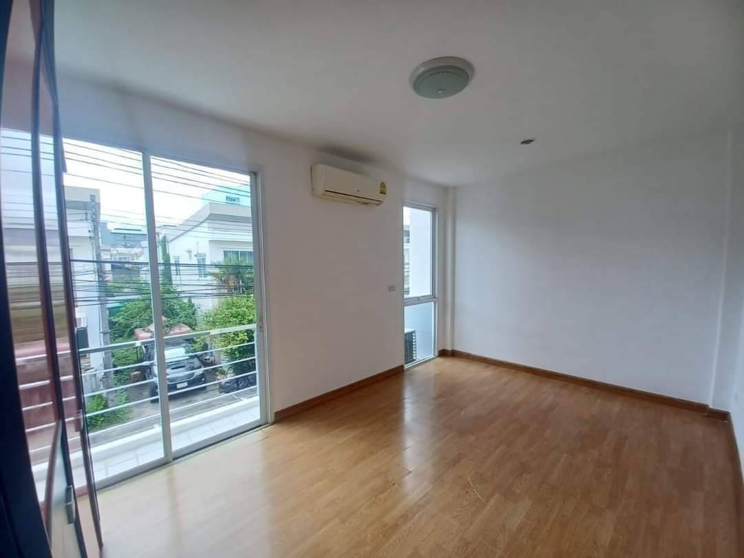 For Sales : Phuket Town, 2-Story Town House, 2 Bedrooms 2 Bathrooms