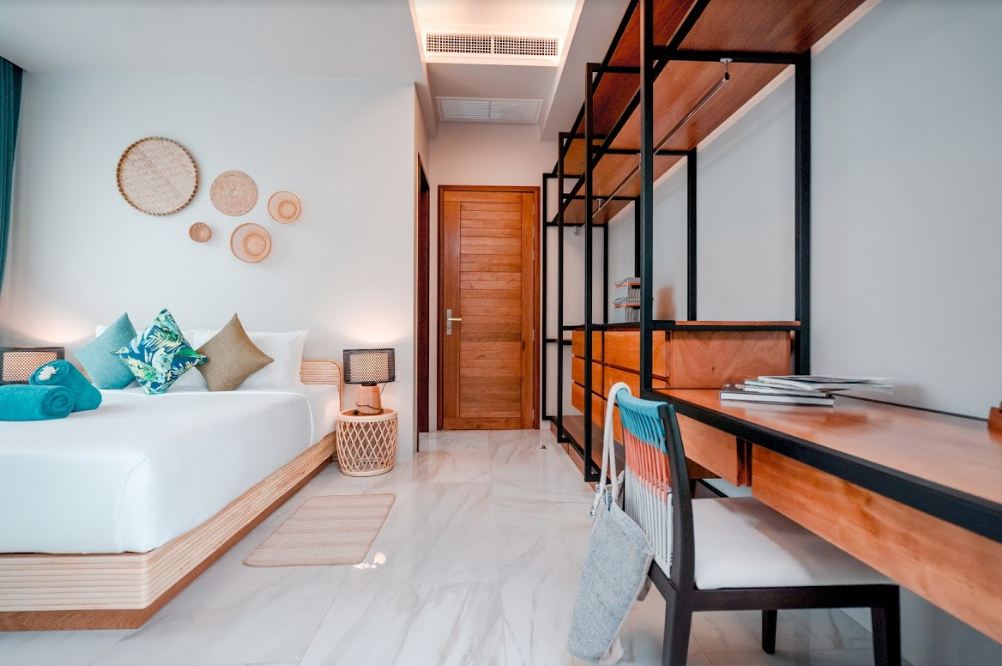 For Sale : Nai Harn, Luxury New Pool Villa, 4 Bedrooms 4 Bathrooms, Garden view.