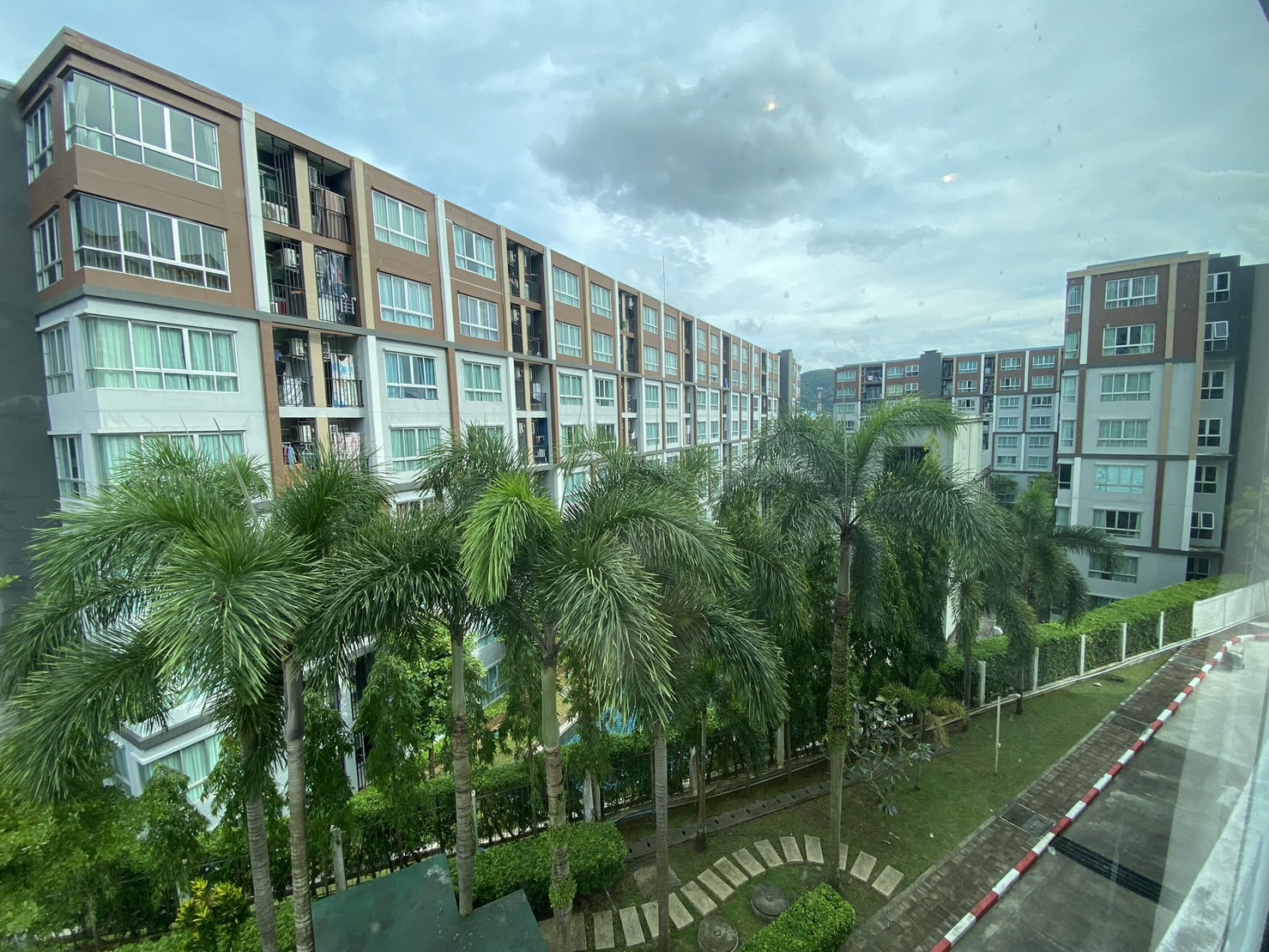 For Rent : Kathu, The Heritage Condo, 2 Bedroom 3 Bathroom, 2nd flr.