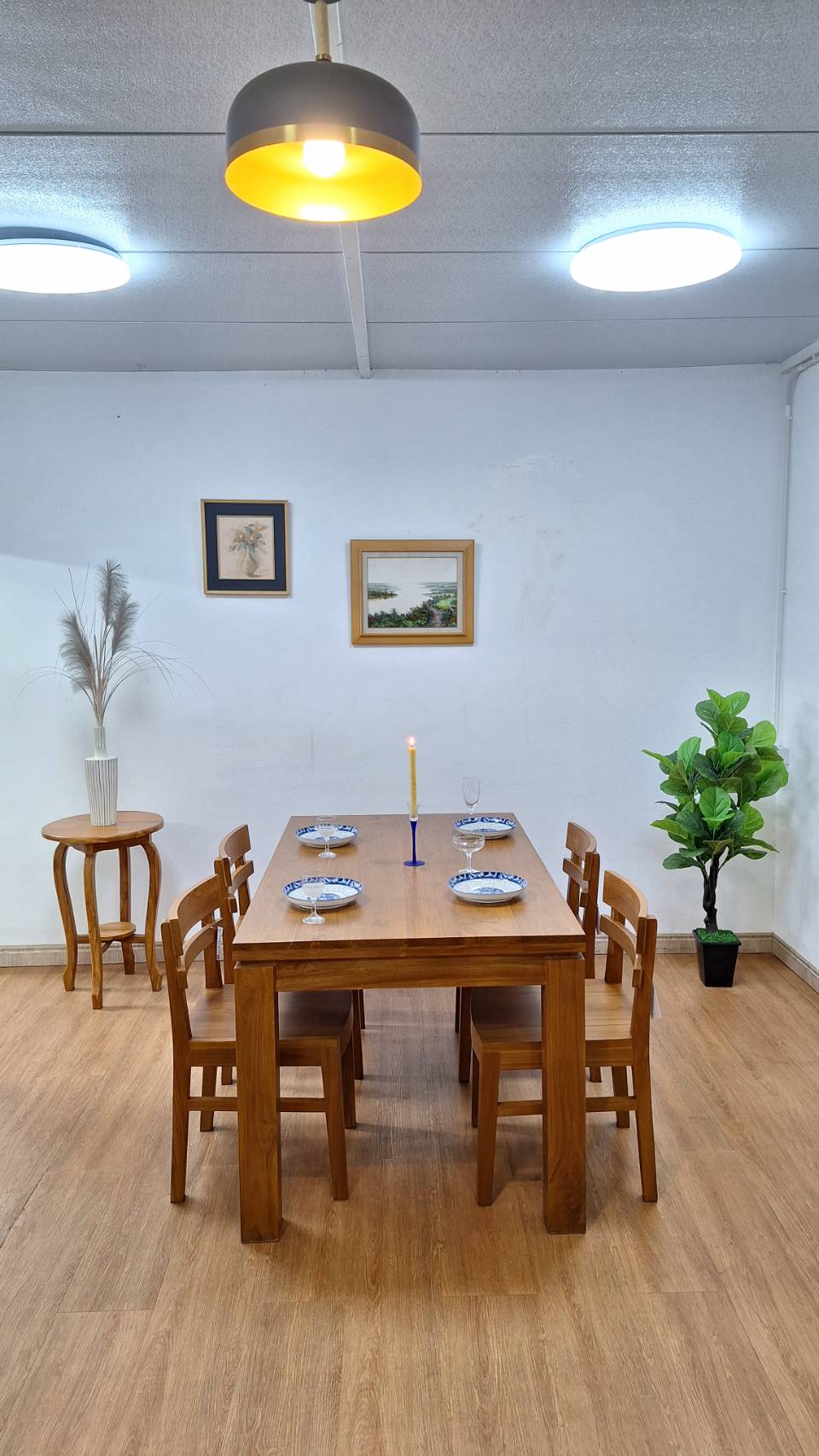 โต๊ะกินข้าว รุ่นเซปเป้ ( 1 ชุด โต๊ะ 1 +เก้าอี้ 4 )