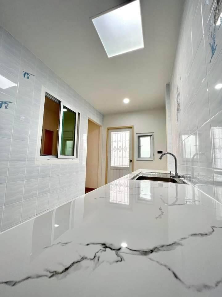 For Rent : Chalong, One-Storey Townhouse, 2 Bedrooms 1 Bathrooms