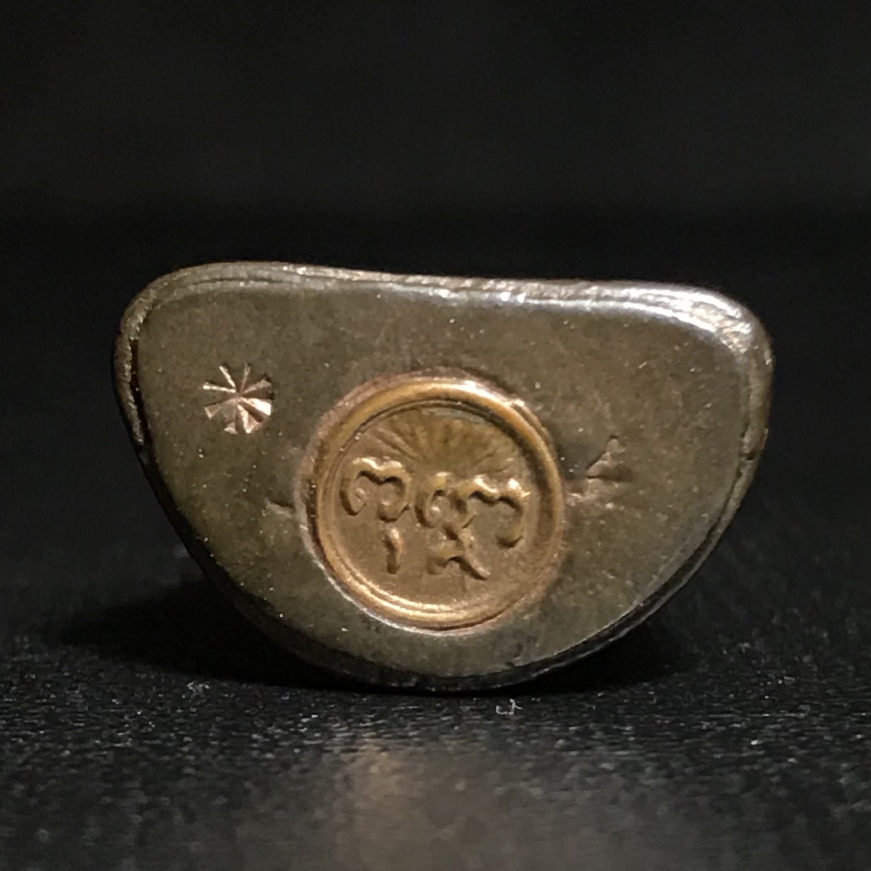 พระกริ่งวัชระ วัดนิคมวชิราราม อ.ชะอำ จ.เพชรบุรี รุ่นแรก ปี2513 เนื้อนวโลหะ อ.ไสว เป็นเจ้าพิธี สุดยอดเกจิร่วมปลุกเสก