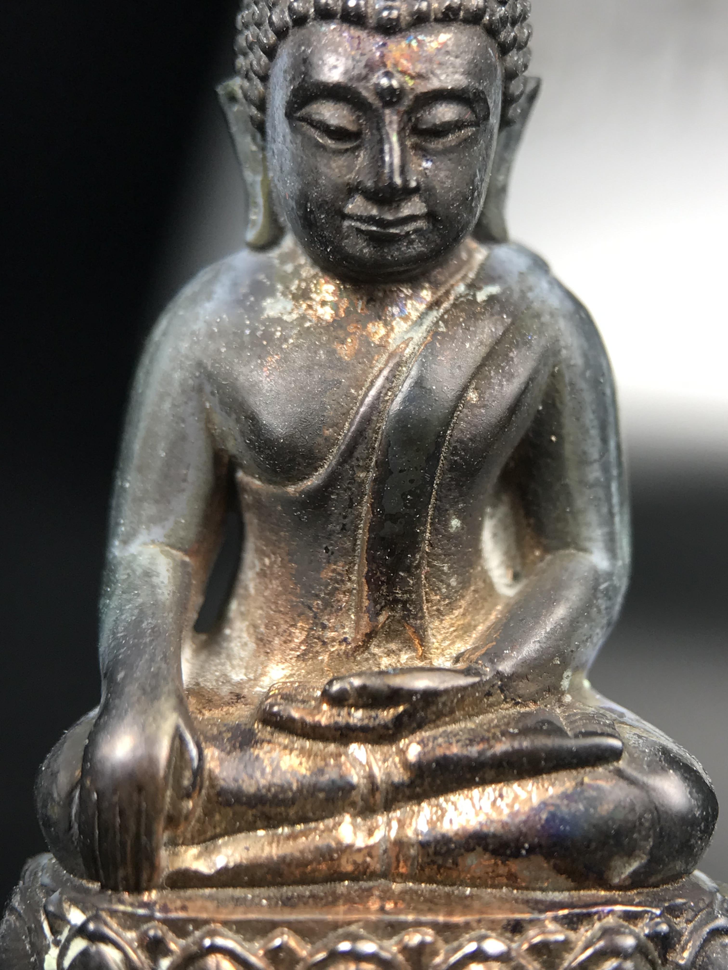 พระกริ่งชินรังษี วัดบวรนิเวศวิหาร ปี 2550 เนื้อนวโลหะ สมเด็จพระญาณสังวร สมเด็จพระสังฆราช ทรงเททองด้วยพระองค์เอง(พุทธศิลป์สุดงดงาม) (องค์หมายเลข ๖๐๓ เลขสวยผลรวมได้เก้าเจริญก้าวหน้าในทุกๆด้าน) 1 ใน 1000 องค์ หายาก