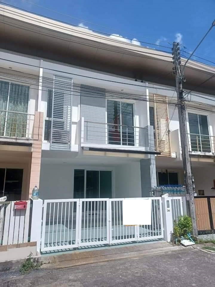 For Sales : Phuket Town, 2-Story Town House, 2 Bedrooms 2 Bathrooms