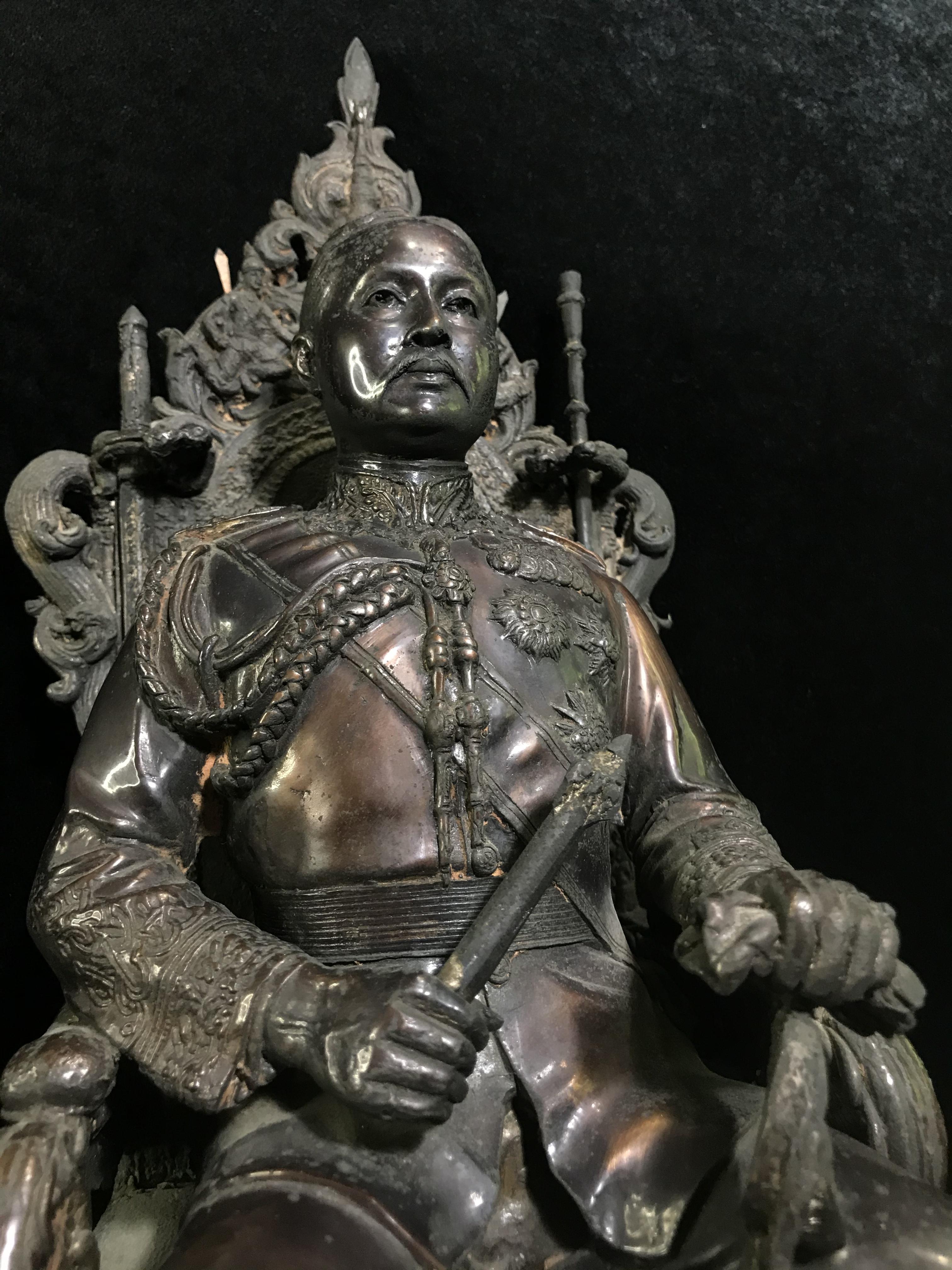 พระบรมรูปจำลองรัชกาลที่5 ครบ99ปี โรงเรียนนายร้อย จปร. จ.นครนายก ปี2529(ในหลวงร.9เสด็จในพิธี)