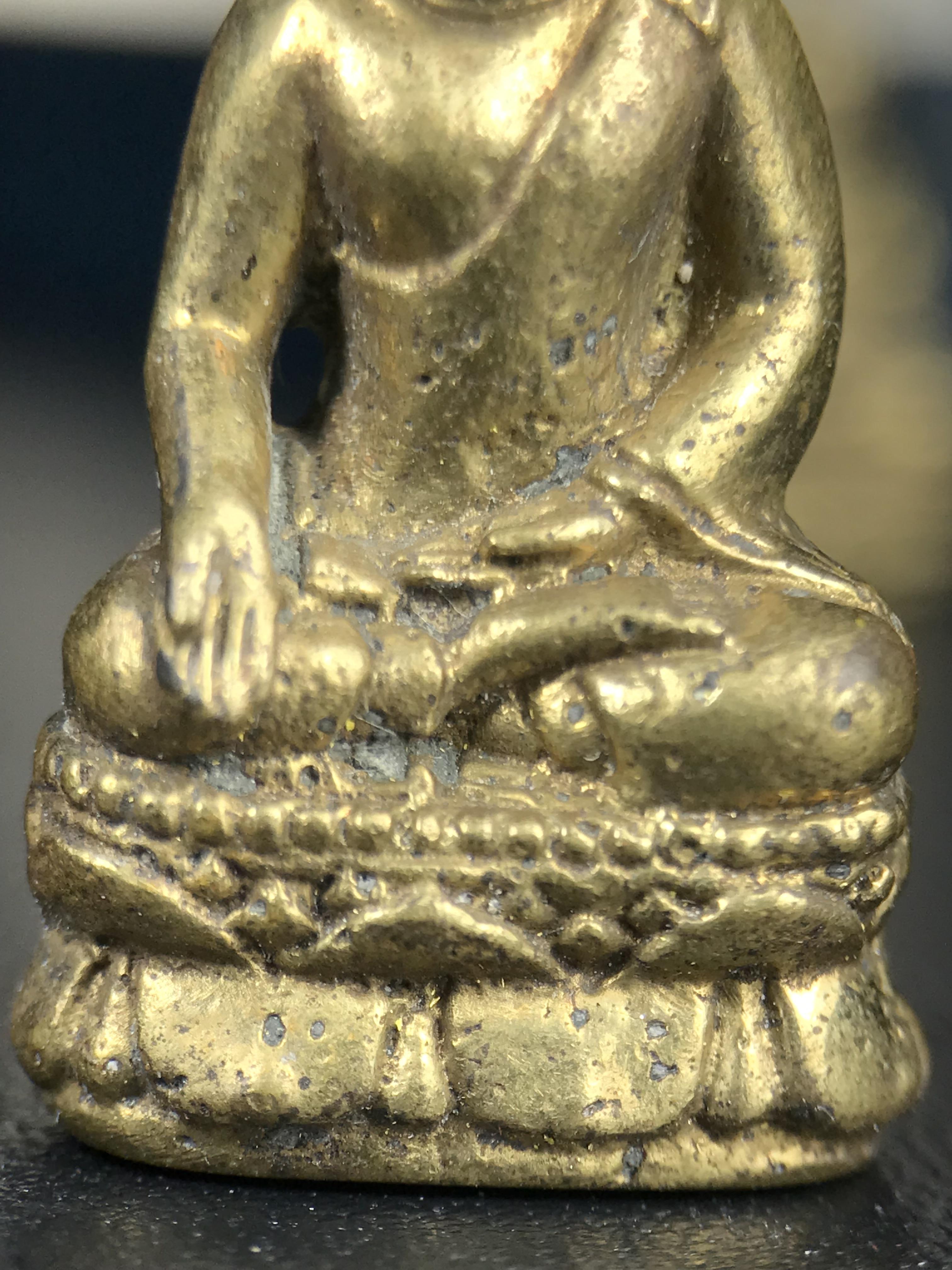 พระกริ่ง-พระชัยวัฒน์ไพรีพินาศ วัดบวรนิเวศวิหาร รุ่นผ้าป่าสิงห์บุรีปี2528(ชนวนมวลสารไพรีรุ่นแรก)(1ใน1500ชุด)สภาพสวยพร้อมกล่องบรรจุเดิมชุดกรรมการรับพระราชทานจากสมเด็จพระเทพในวโรกาสเด็จพระราชดำเนินทรงประกอบพิธีวางศิลาฤกษ์พระอุโบสถวัดตรีทศเทพวรวิหาร(หายากมาก)