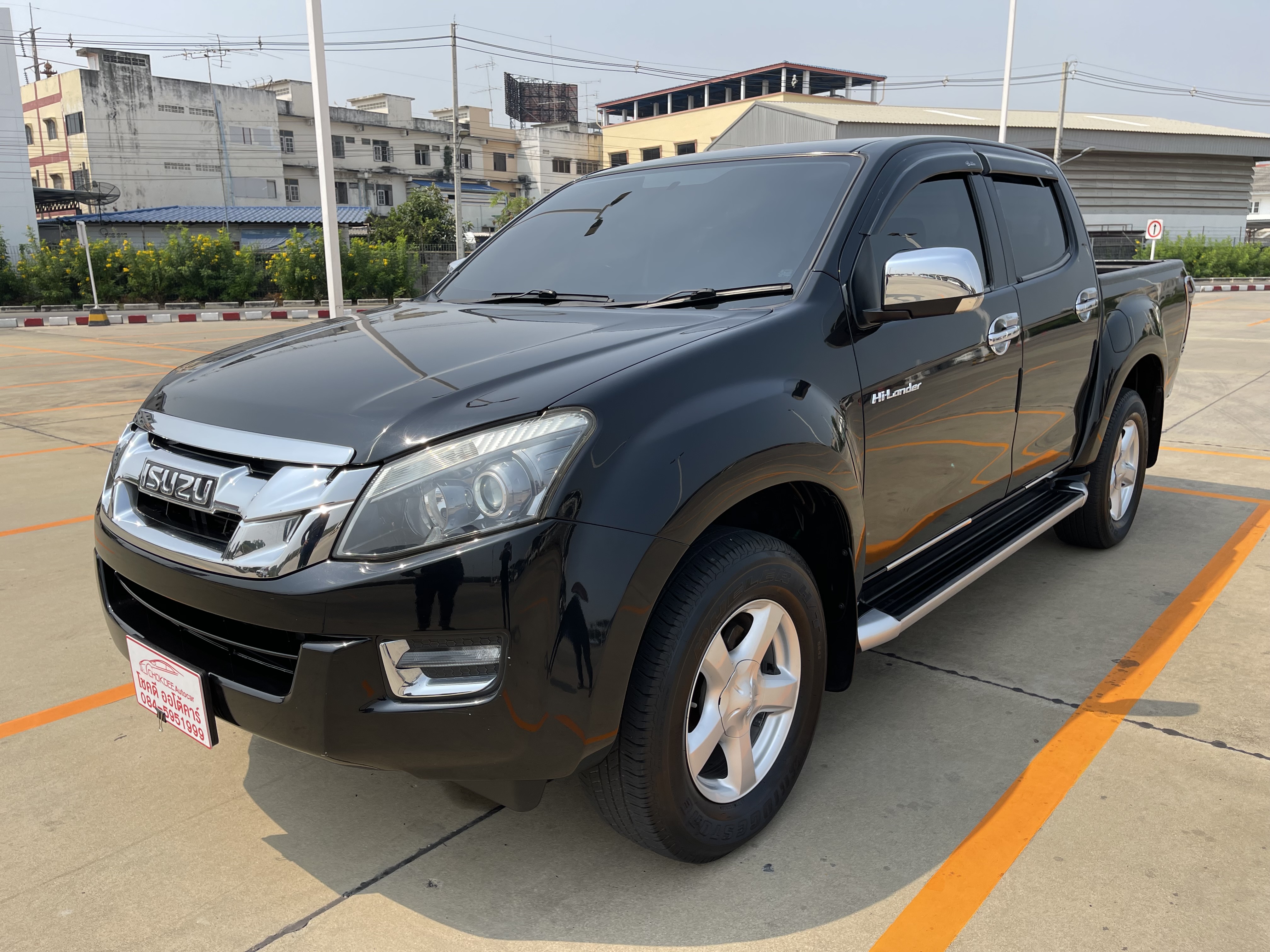 Isuzu Dmax All New 4ประตู Hi-Lander 3.0 Vgs Z Prestige Navi Push Start At 2015 ดำ
