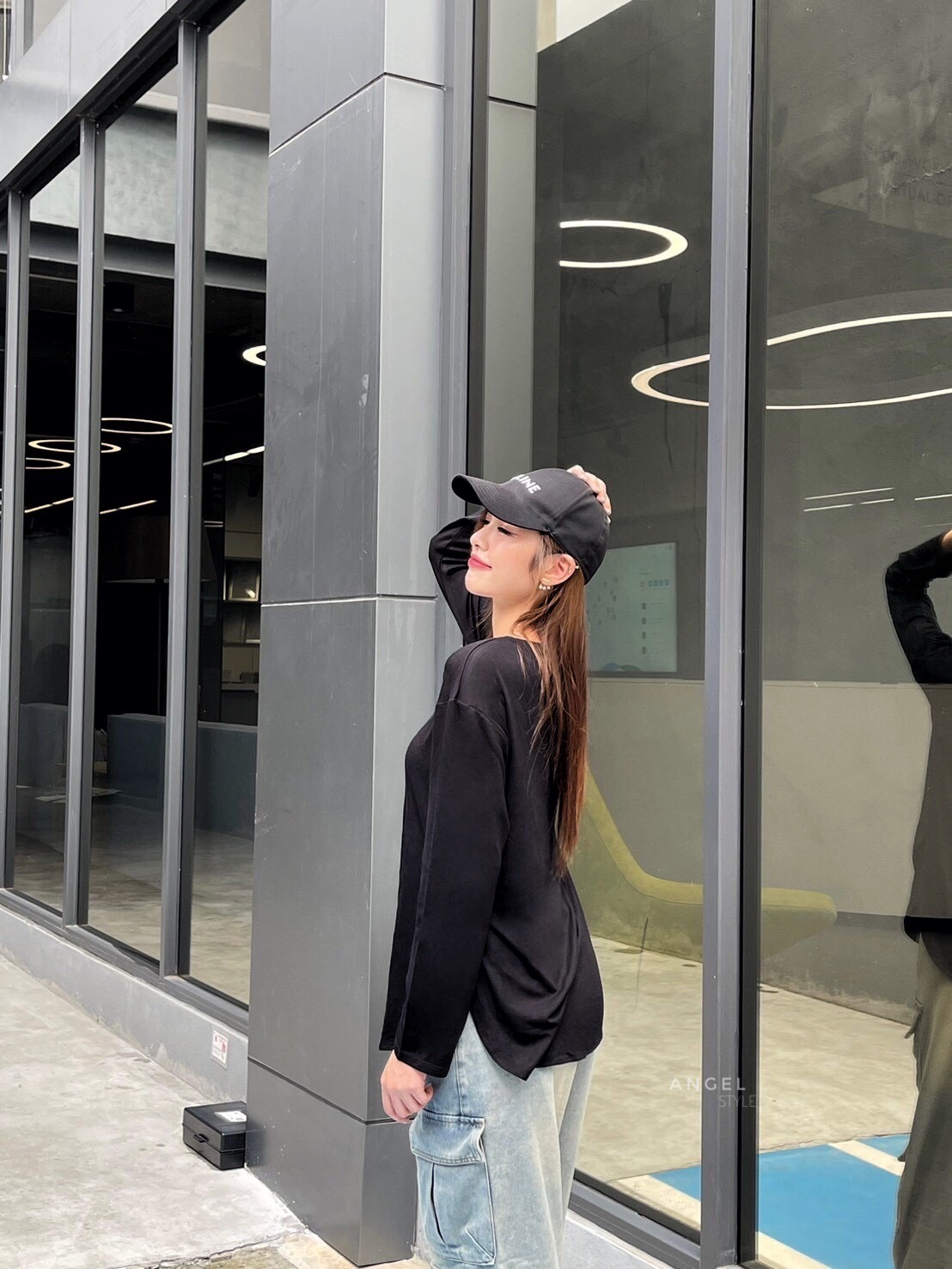 คอวีชายโค้ง