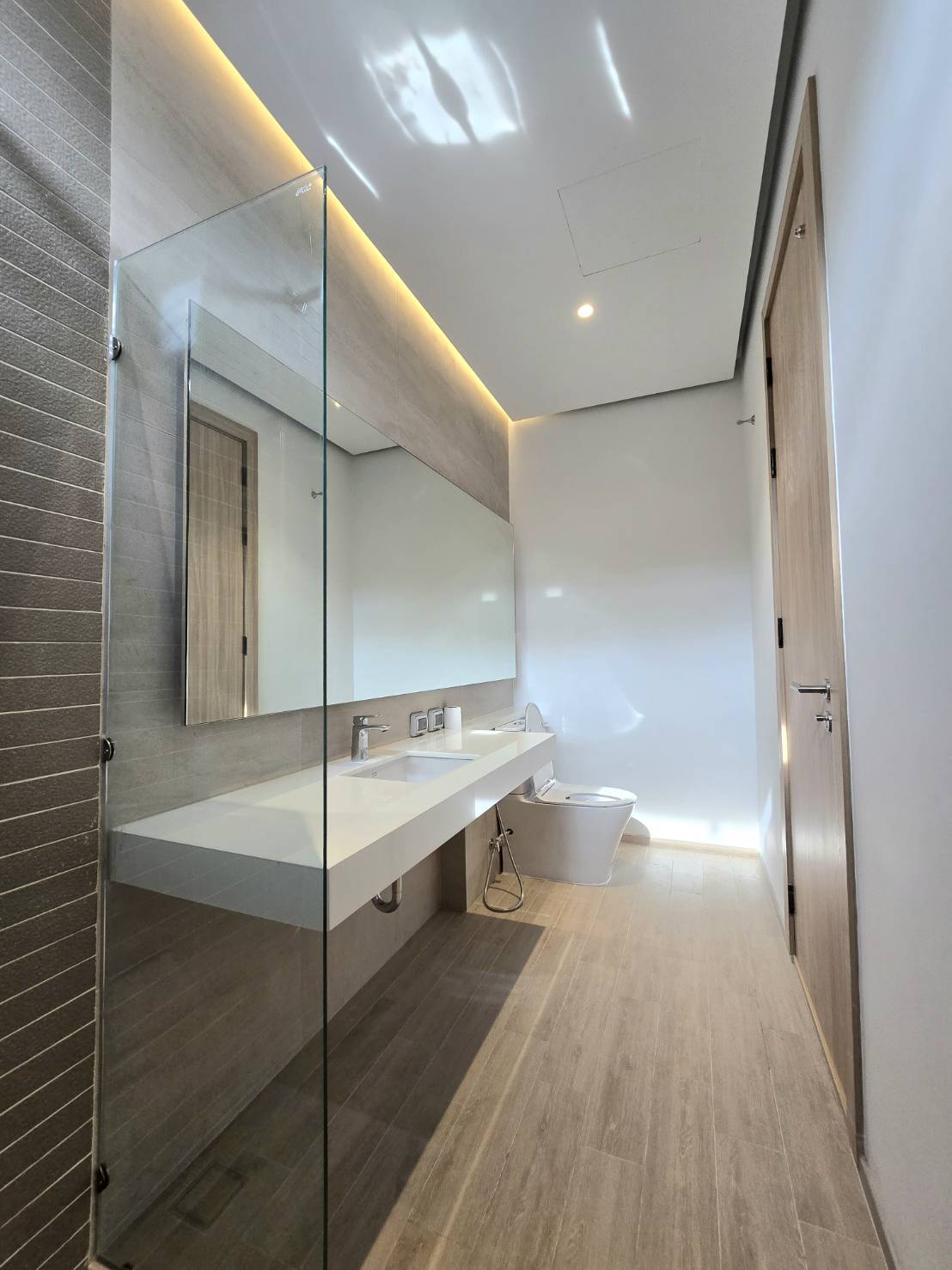 For Sales : Thalang, Private Pool Villa, 3 Bedrooms 3 Bathrooms