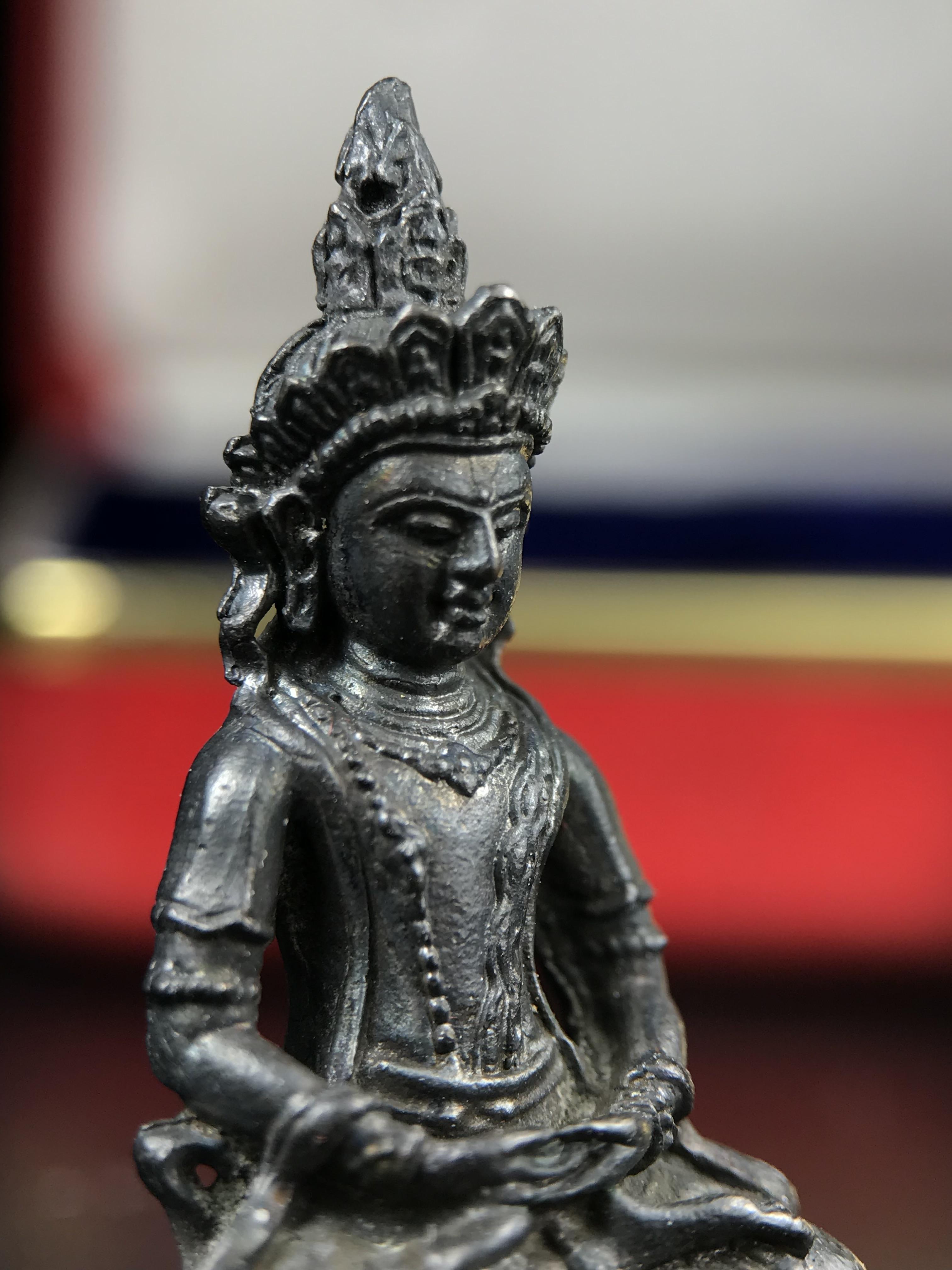 พระไวโรจนะพุทธ(กริ่งธิเบต ภปร.) ท่านเจ้าคุณโพธิ์แจ้ง วัดมังกรกมลาวาส(เล่งเน่ยยี่) ปี 2515(รุ่นแรก) ชุดพิเศษกรรมการ พิธีใหญ่ฉลอง ๑๐๐ปี วัดมังกรกมลาวาส (ในหลวงรัชกาลที่ ๙ ทรงเสด็จเททอง ) หลวงปู่โต๊ะ วัดประดู่ฉิมพลีเมตตาอธิษฐานจิตปลุกเสก (หายากมาก)