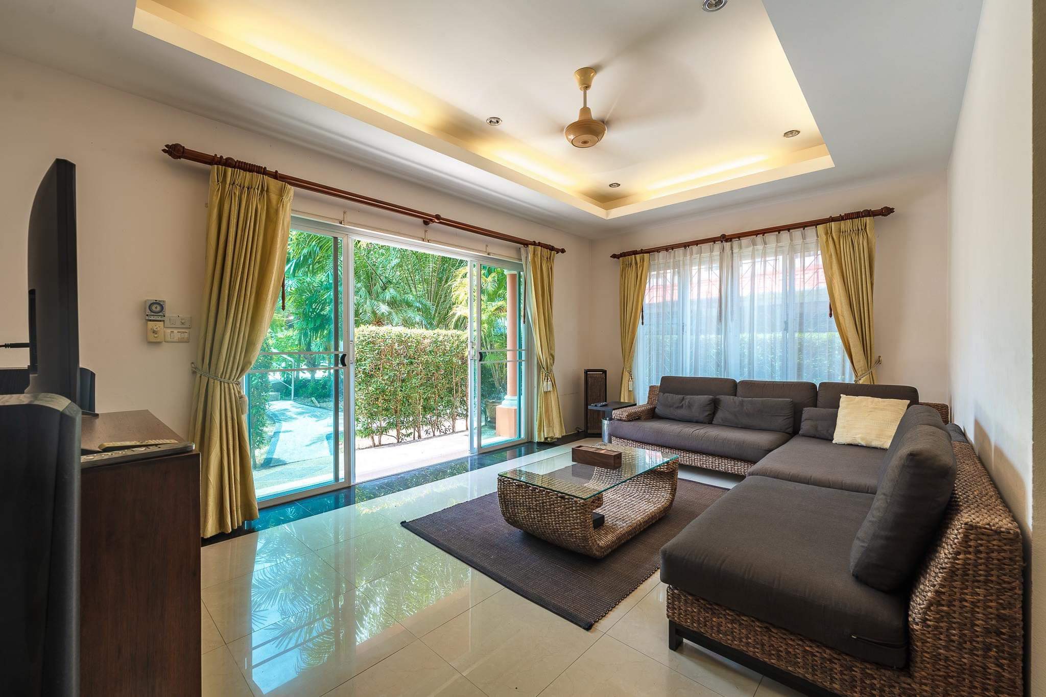 For Rent : Rawai, 2-story house, contemporary Thai style, 3 bedrooms 2 bathrooms