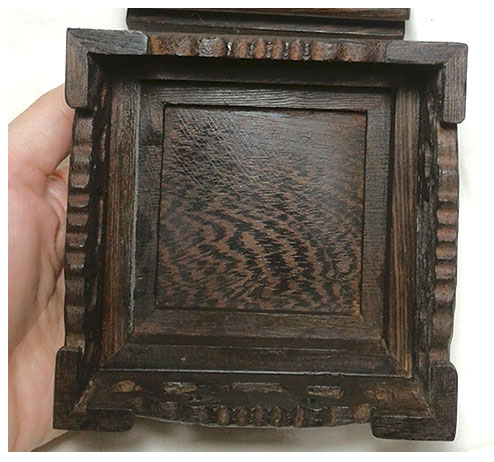 ฐานหรือกี๋ไม้ สี่เหลี่ยมเล็ก หน้าท๊อป 10cm อันละ