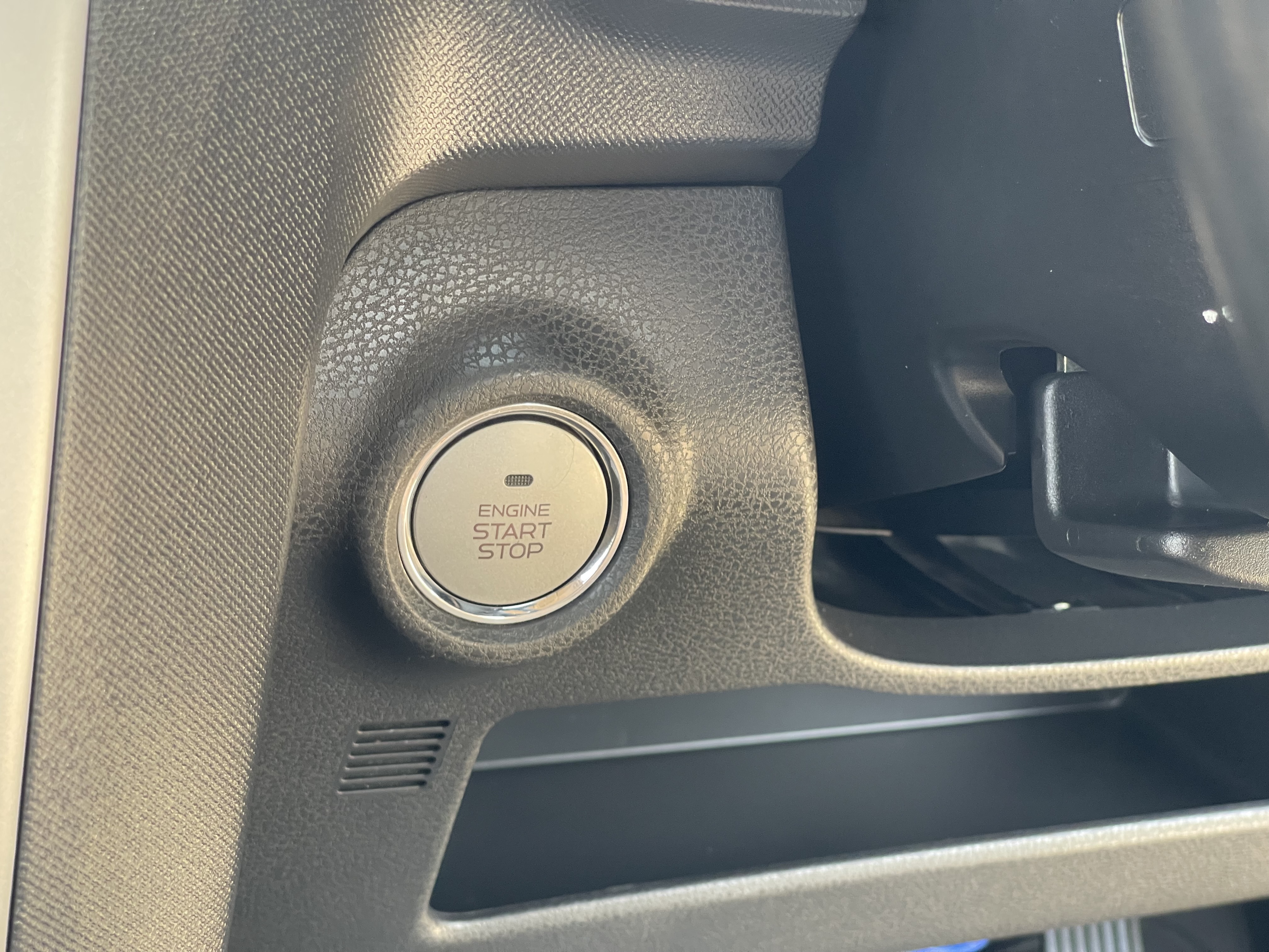 Isuzu Dmax All New 4ประตู Hilander 3.0 Vgs Z Prestige Navi Push Start At 2015 ดำ