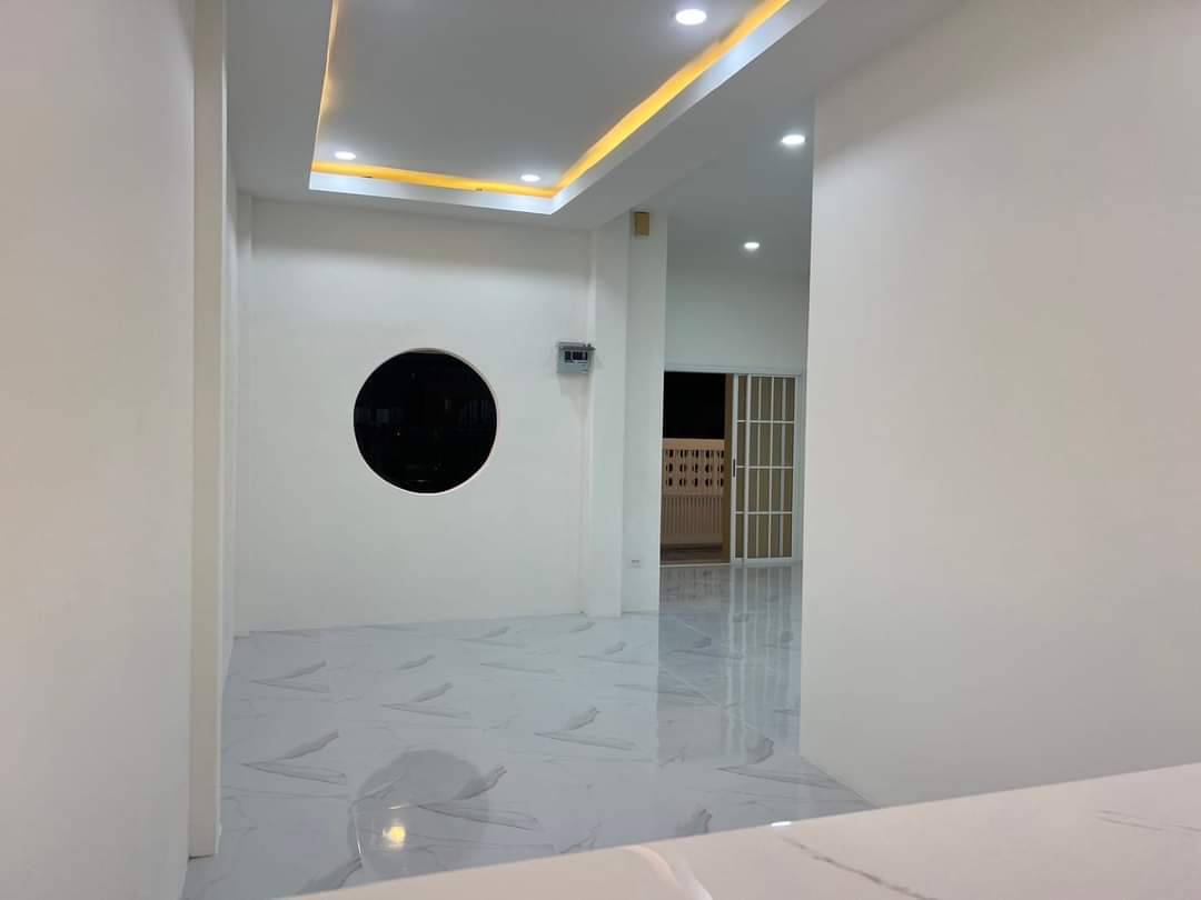 For Sales : KuKu, Semi-detached house, 3 bedrooms 2 bathrooms