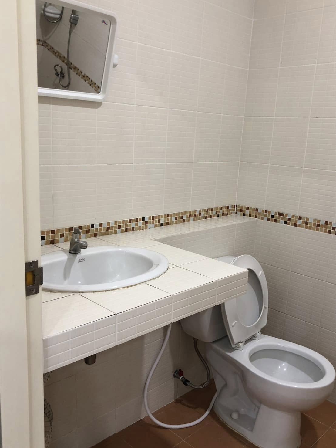 For Rent : Wichit, 2-story townhome, 3 bedrooms 3 bathrooms