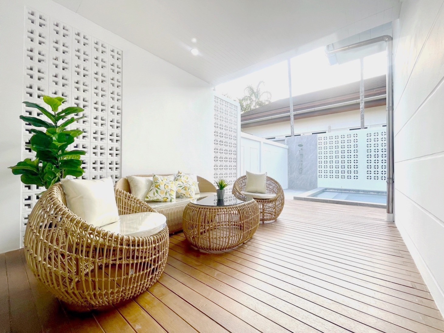 For Sales : Chalong, Private Pool Villa, 3 Bedrooms 2 Bathrooms