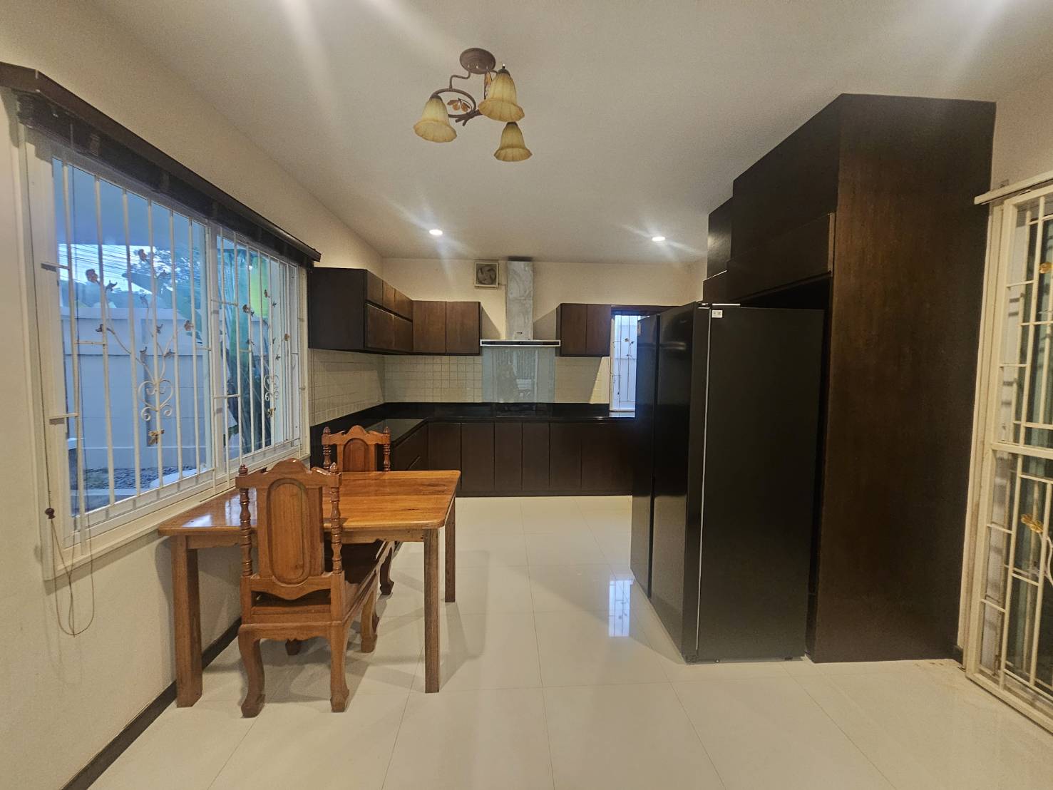 For Rent : Ratsada, 2-Storey House, 4 bedrooms 4 bathrooms